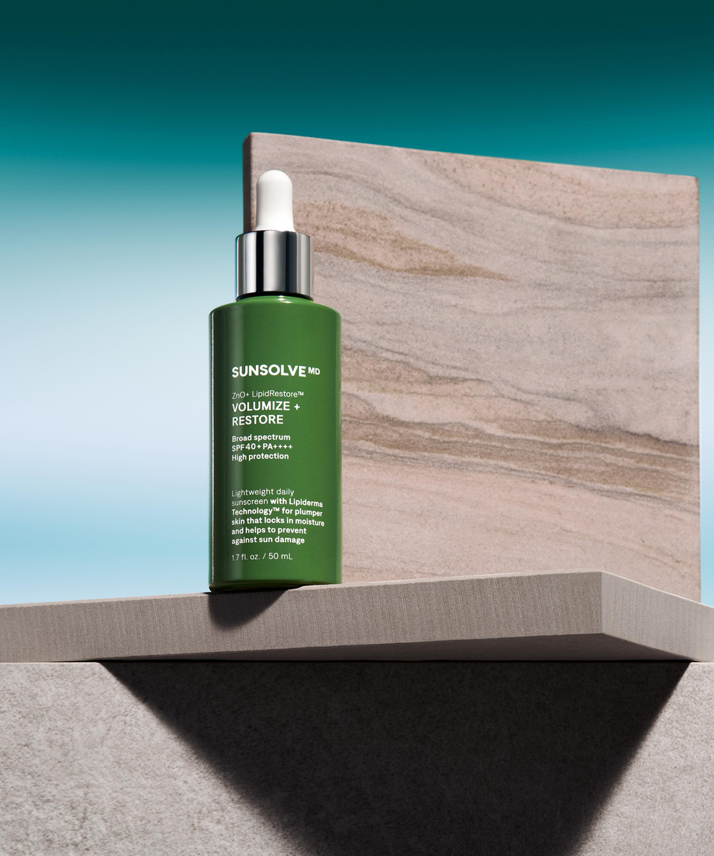 SunsolveMD - LipidRestore VOLUMIZE + RESTORE SPF40 48ml image number 5