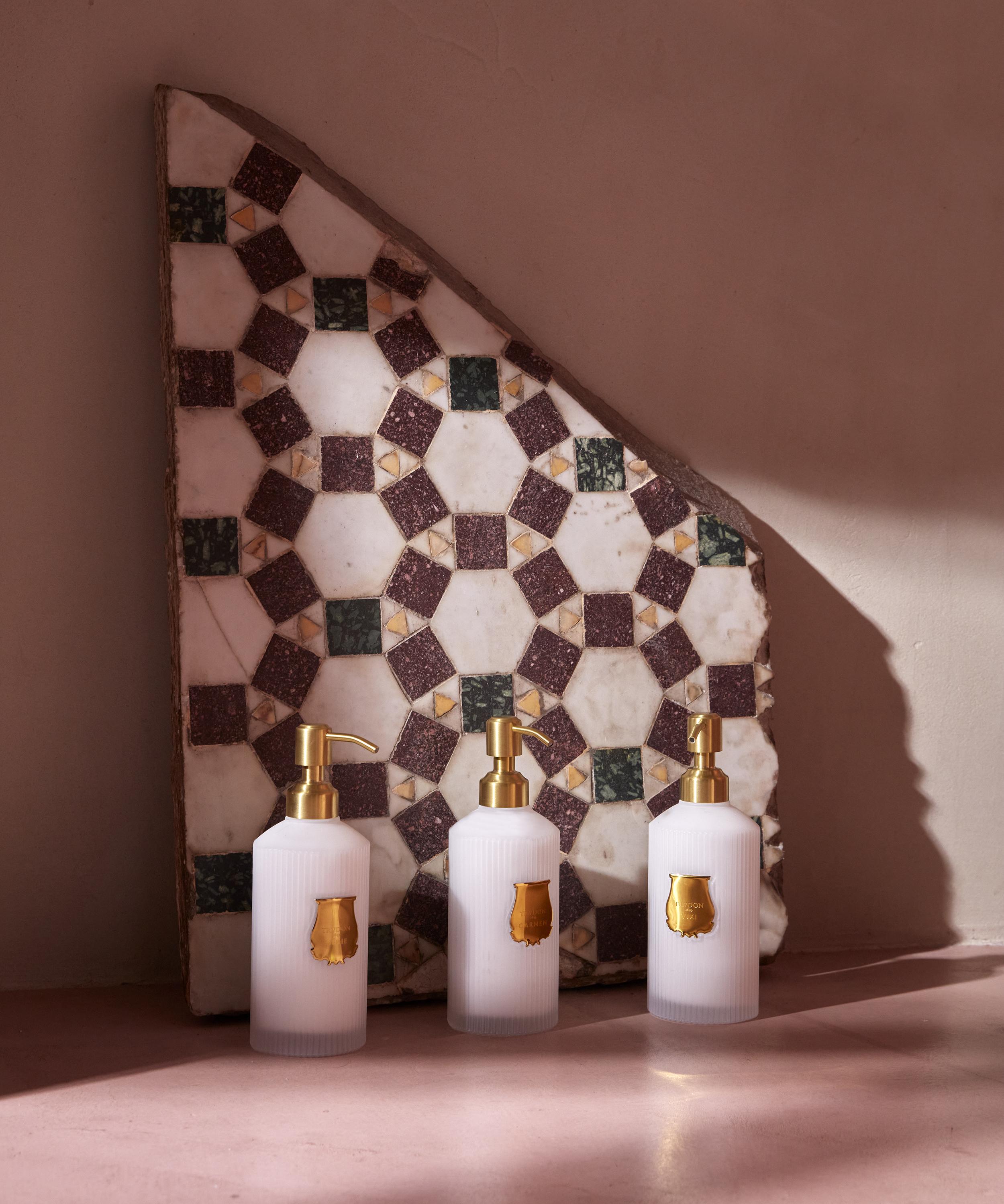 Trudon - Carmen The Scented Hand Lotion 350ml image number 4