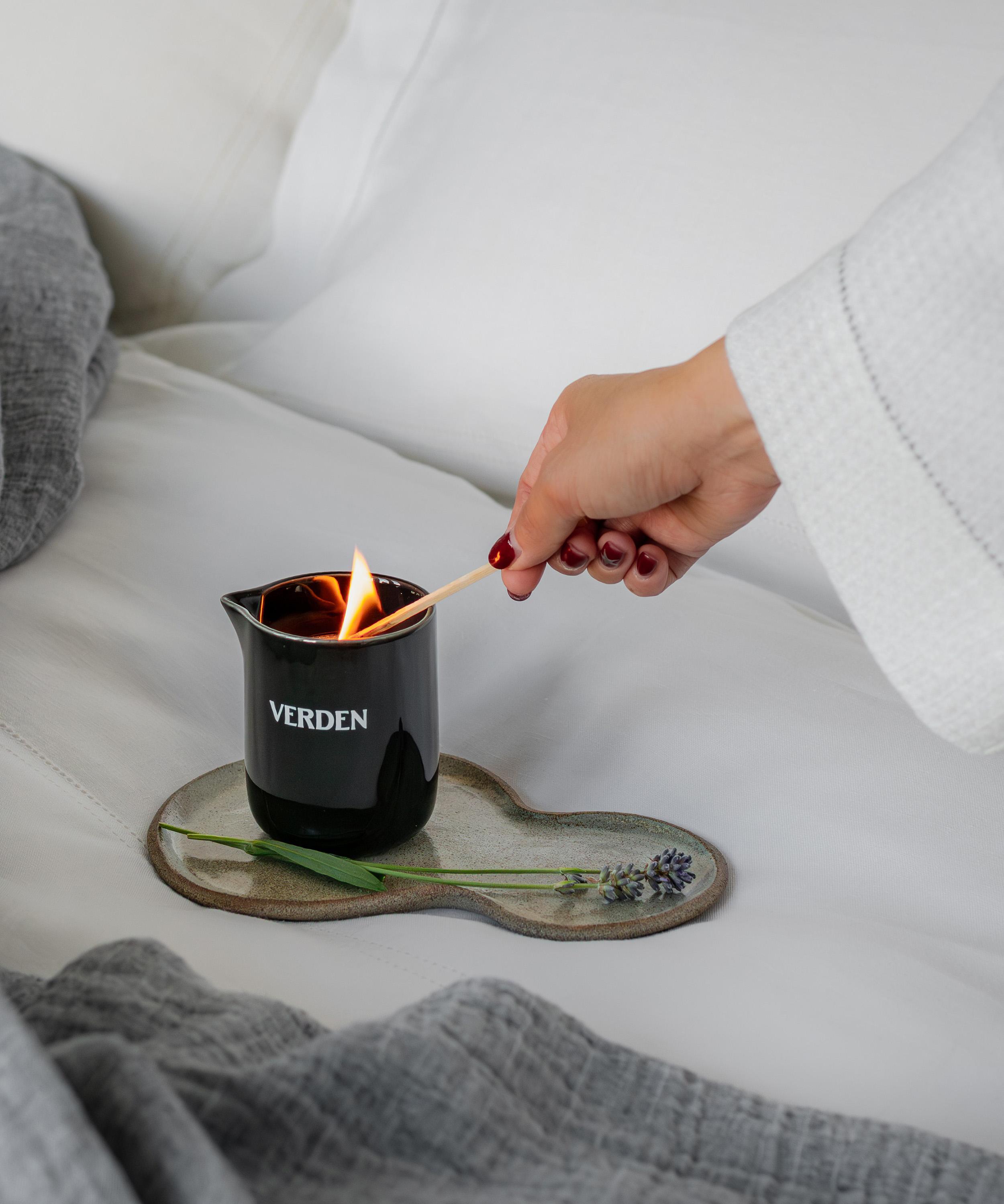 VERDEN - Nocturne Nourishing Skin Treatment Candle 155g image number 2