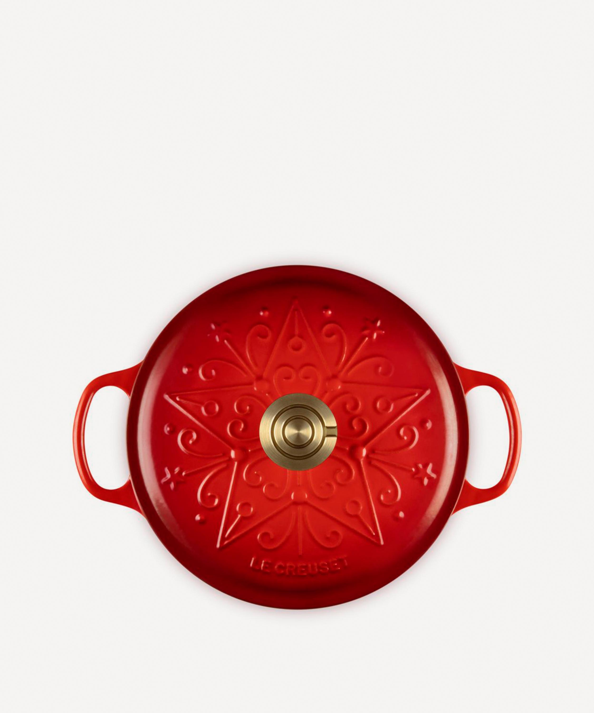Le Creuset - Enamelled Cast Iron L'&Eacute;toile Signature Round Casserole 24cm Cerise image number 4