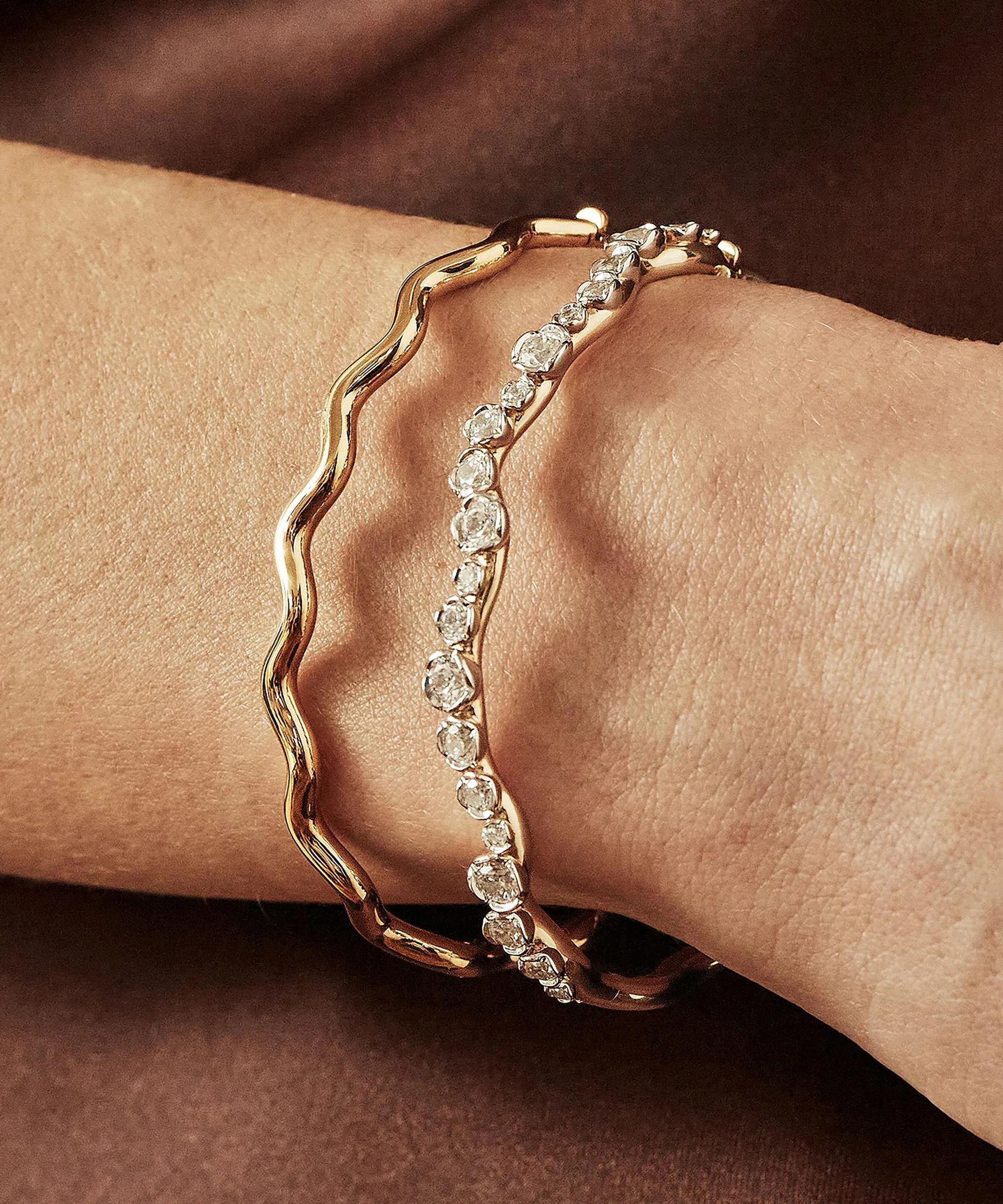 Annoushka - 18ct Gold Whoopsie Daisy Diamond Bangle Bracelet image number 1