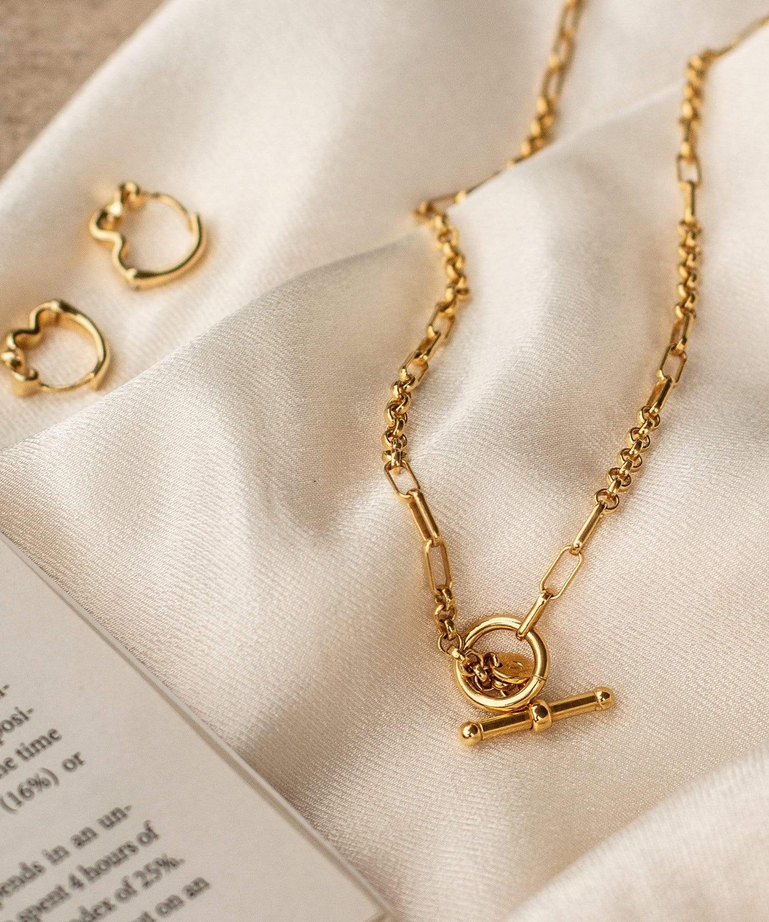 Daisy London - 18ct Gold-Plated Est&eacute;e Lalonde Interlock Chain Necklace image number 3