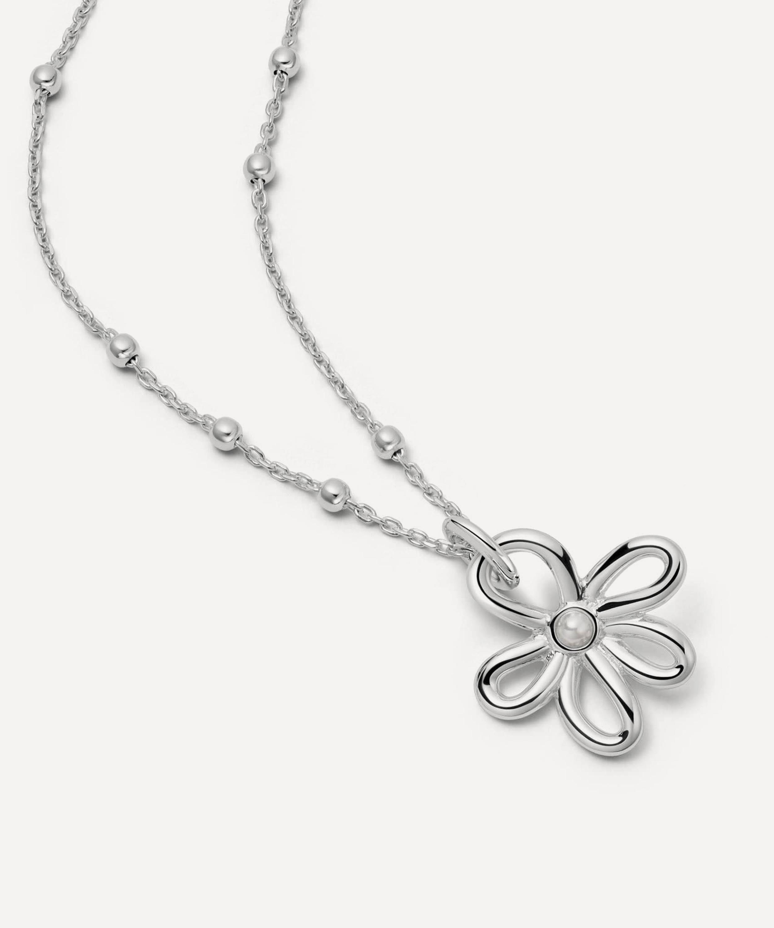Daisy London - Sterling Silver Daisy Bow Pendant Necklace image number 0