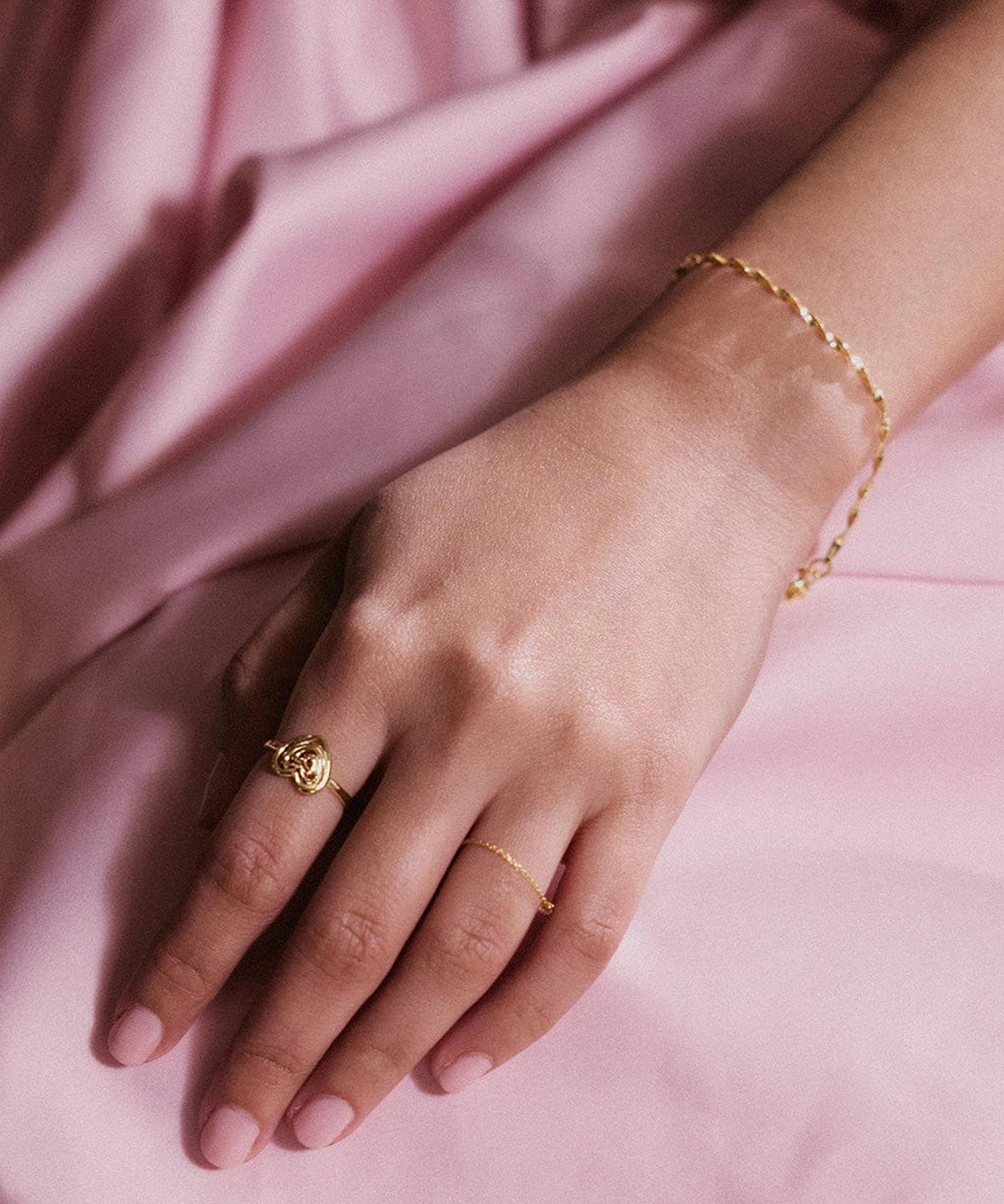 Daisy London - 18ct Gold-Plated Helix Twisted Chain Bracelet image number 2