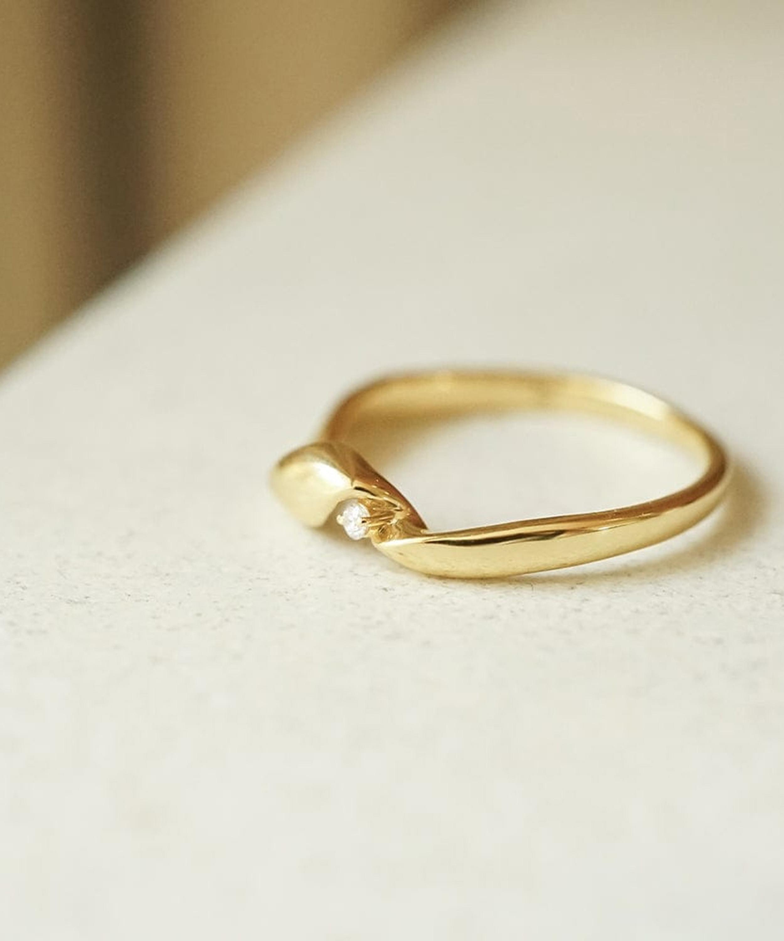 Daisy London - 14ct Gold Este&eacute; Lalonde Fine Flow Diamond Ring image number 3
