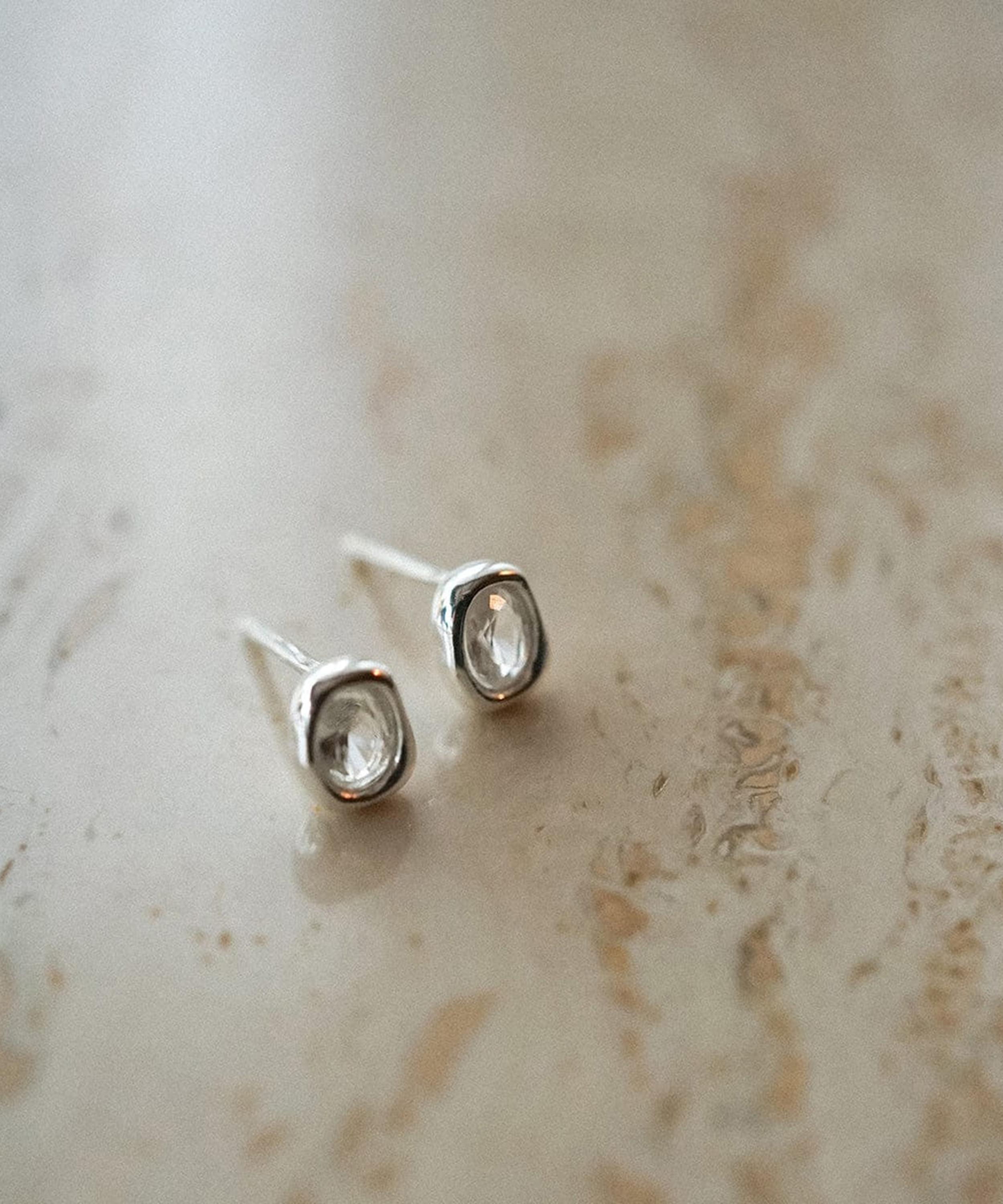 Daisy London - Sterling Silver Est&eacute;e Lalonde Sapphire Organic Stud Earrings image number 3