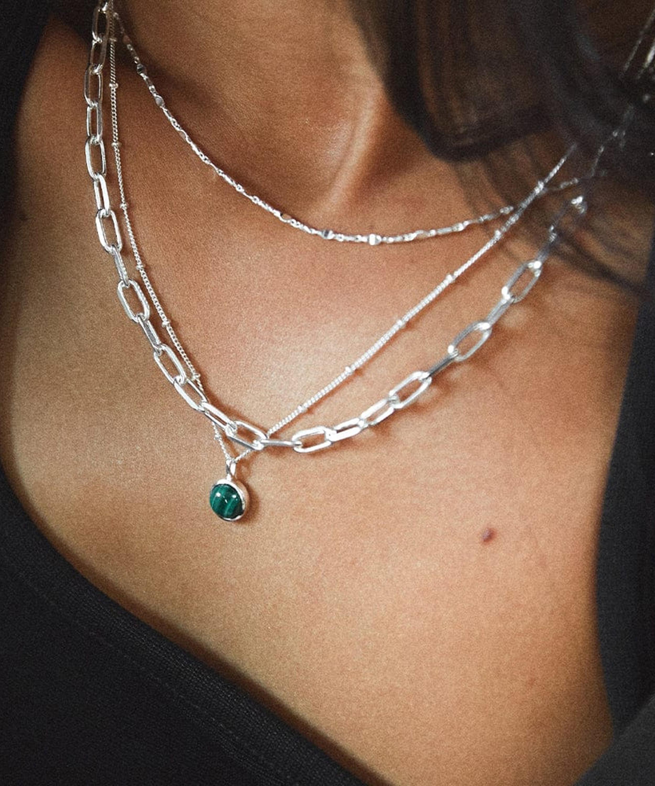Daisy London - Sterling Silver Malachite Healing Stone Pendant Necklace image number 2
