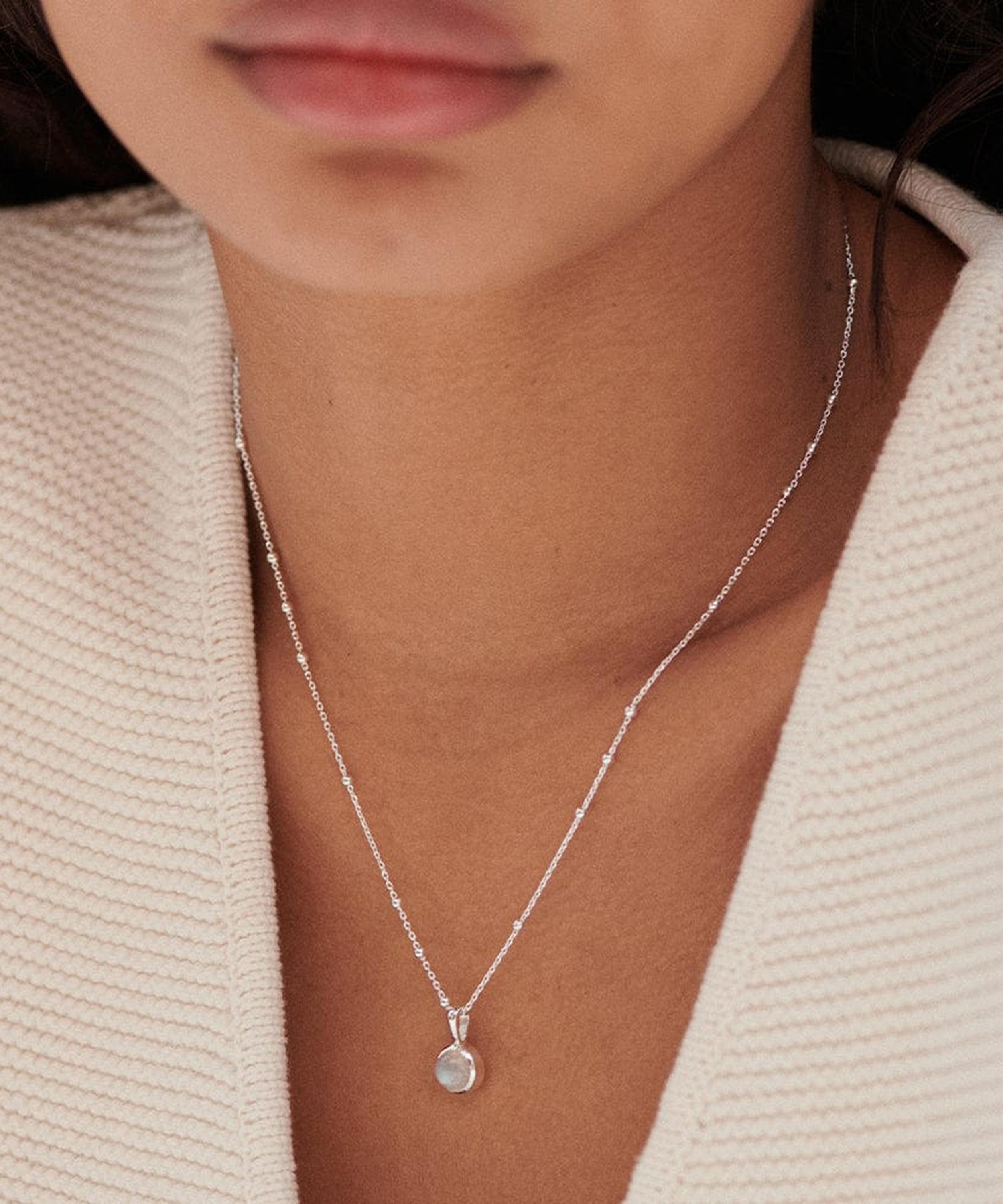 Daisy London - Sterling Silver Moonstone Healing Stone Pendant Necklace image number 2