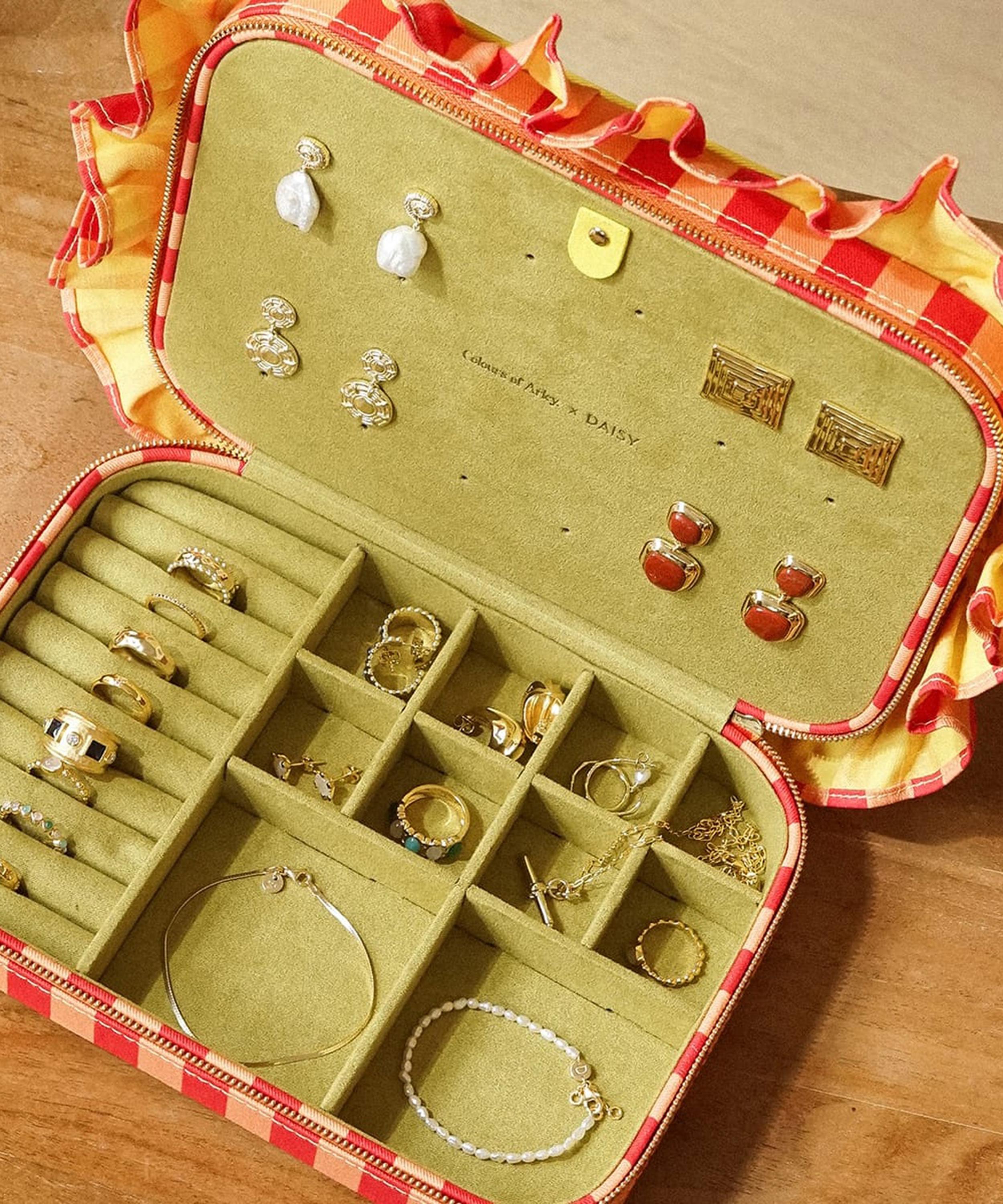 Daisy London - Colours of Arley Peach and Pistachio Jewellery Box image number 2