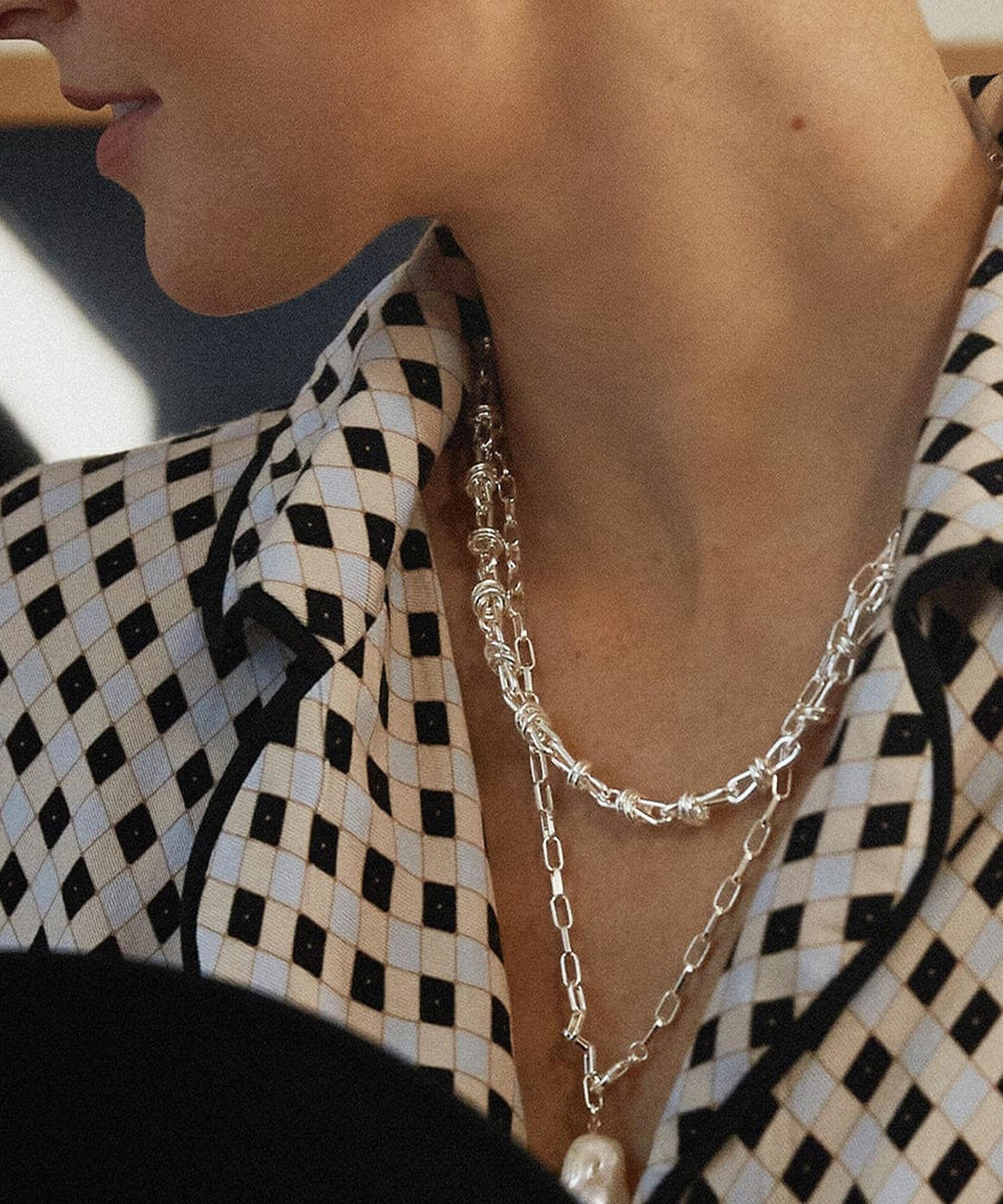 Daisy London - Silver-Plated Polly Knot Chain Necklace image number 2