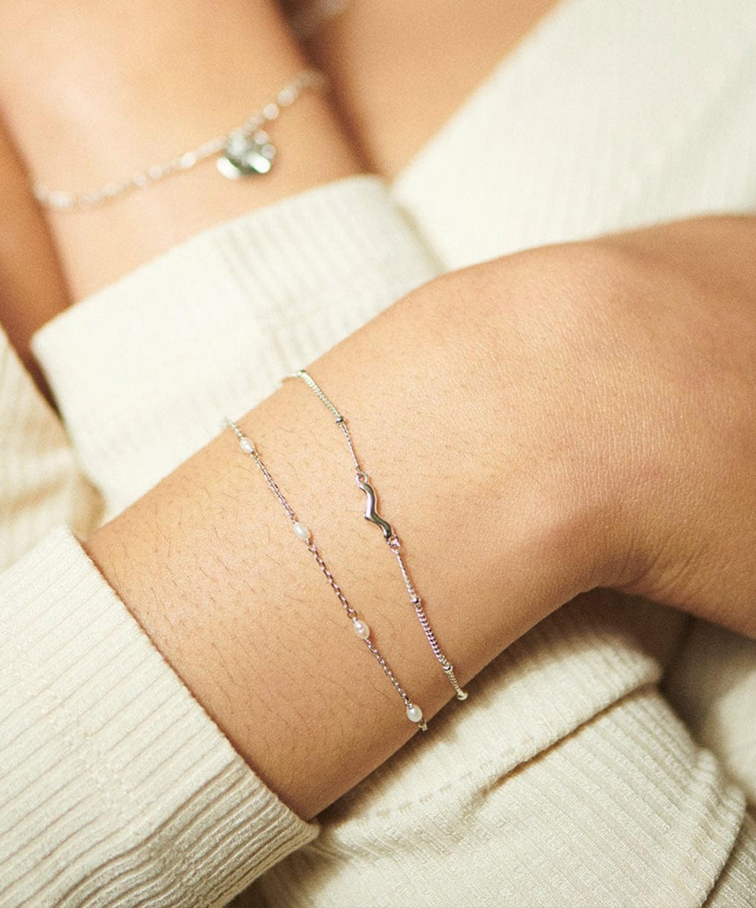 Daisy London - Sterling Silver Seed Pearl Chain Bracelet image number 1