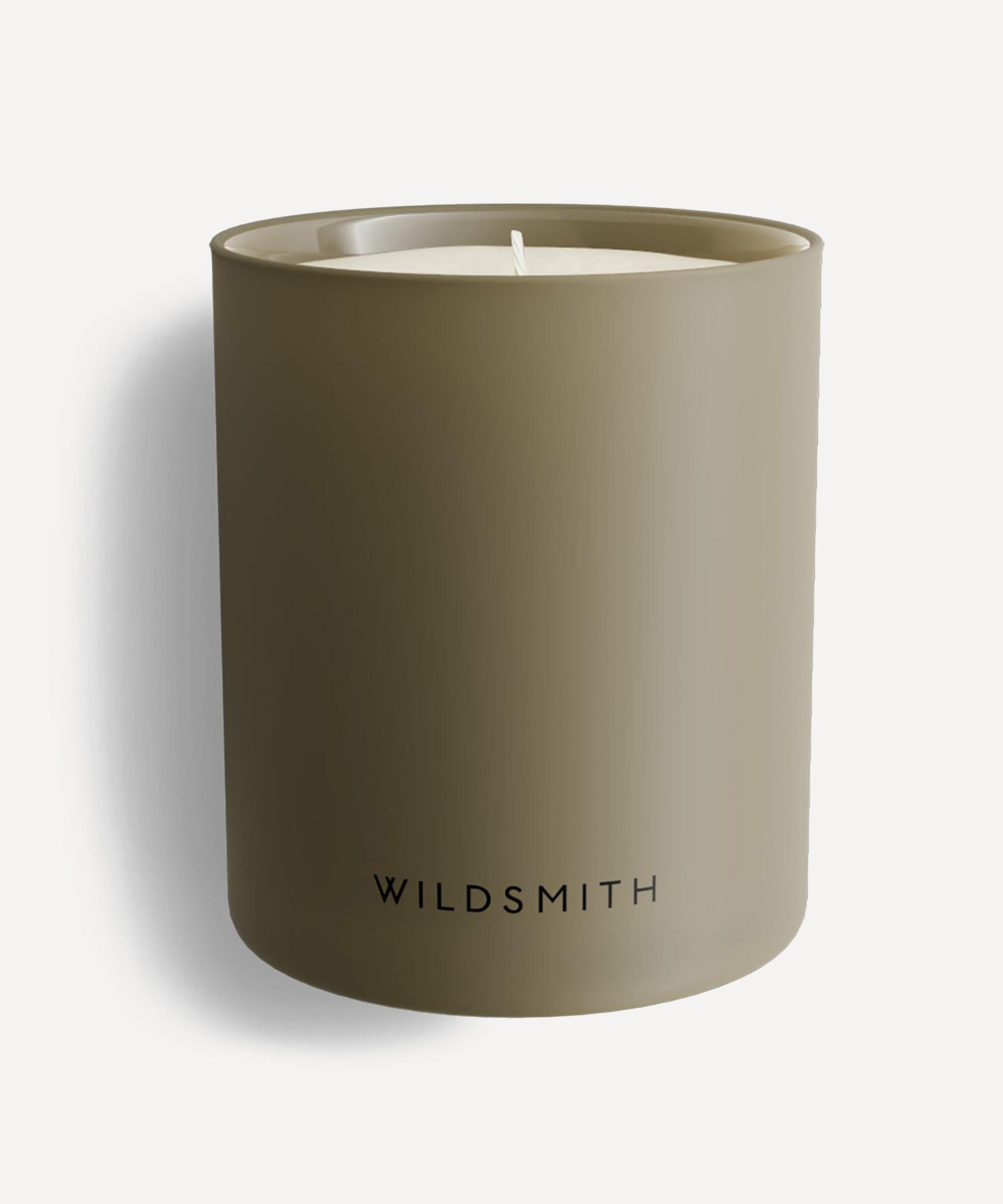 Wildsmith - Brumal Scented Candle 230g image number 0