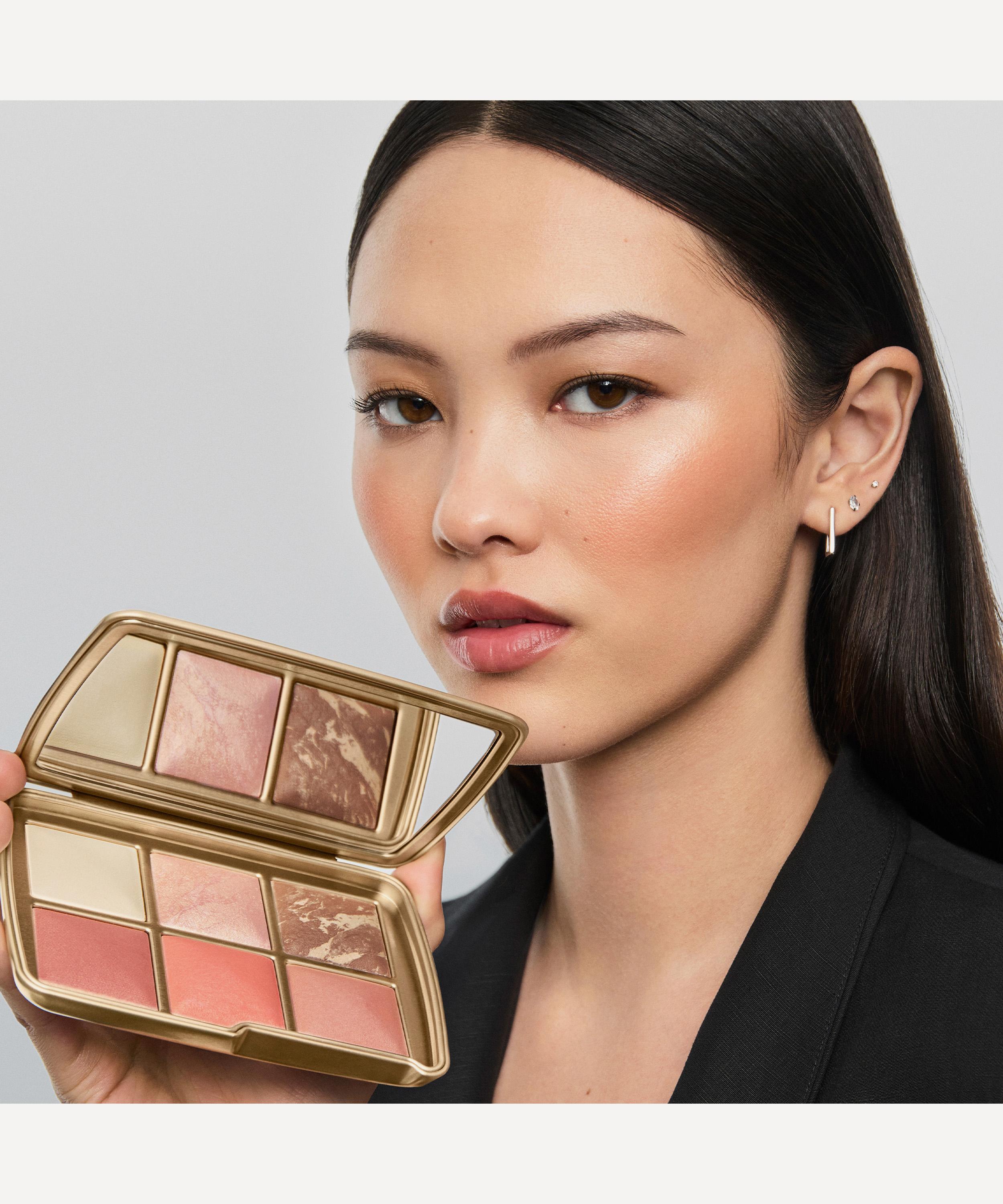 Hourglass - Ambient Lighting Palette Unlocked Wish Edit image number 6