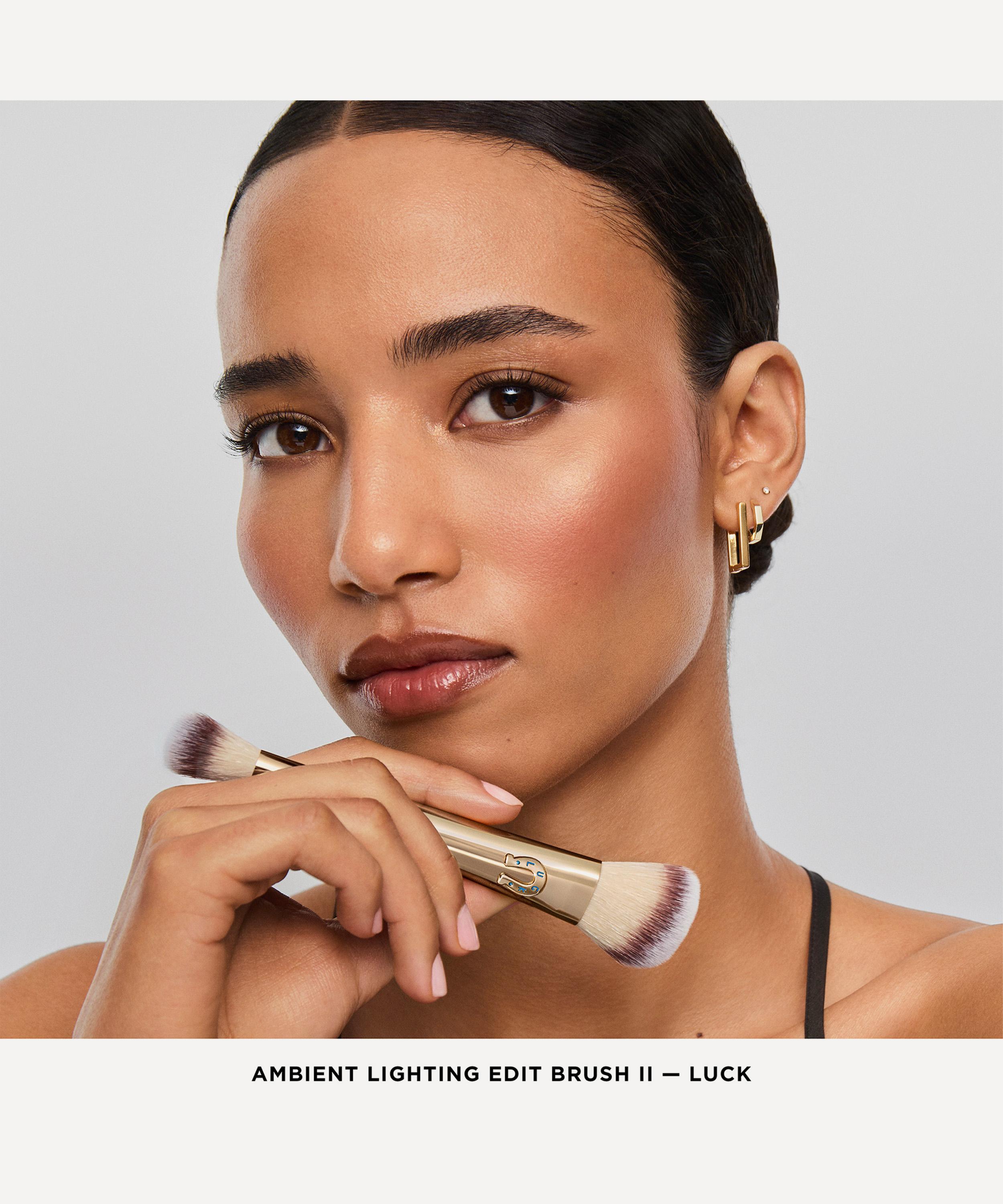 Hourglass - Ambient Lighting Edit Brush II Luck image number 1