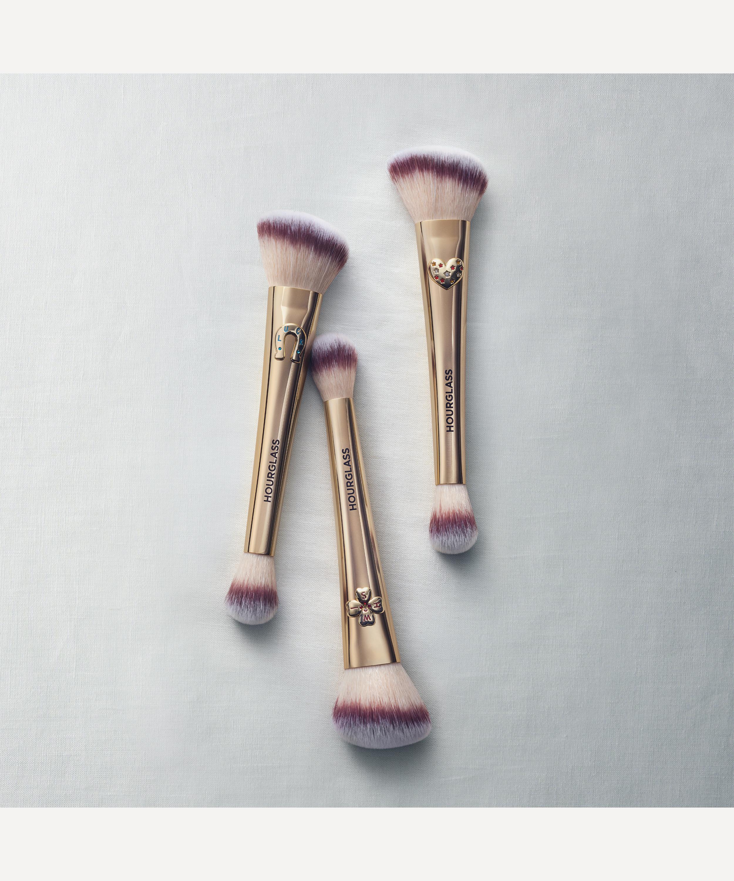 Hourglass - Ambient Lighting Edit Brush II Love image number 2