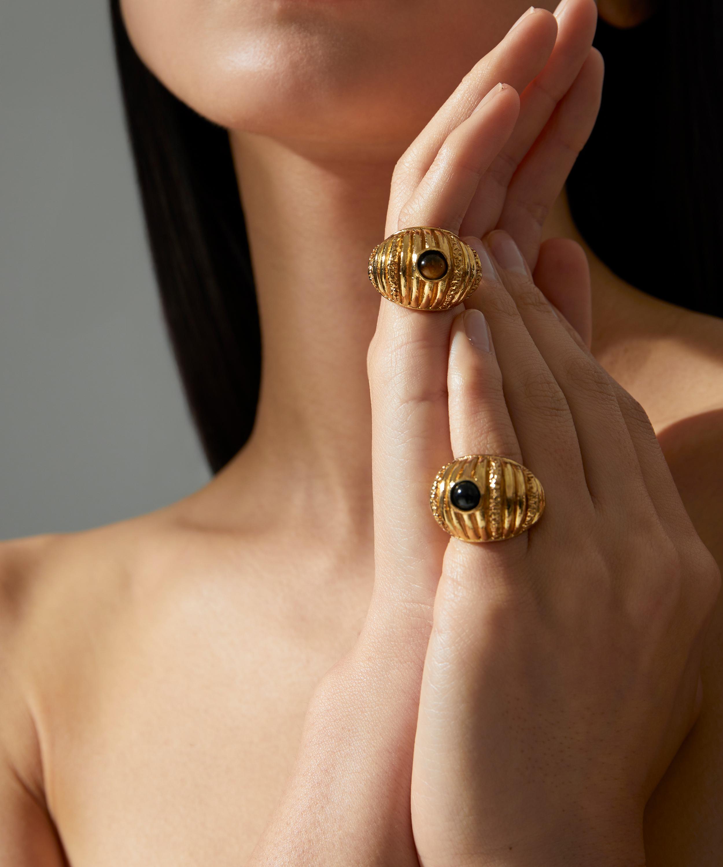 Paola Sighinolfi - 14ct Gold-Plated Small Reef Ring Onyx image number 1