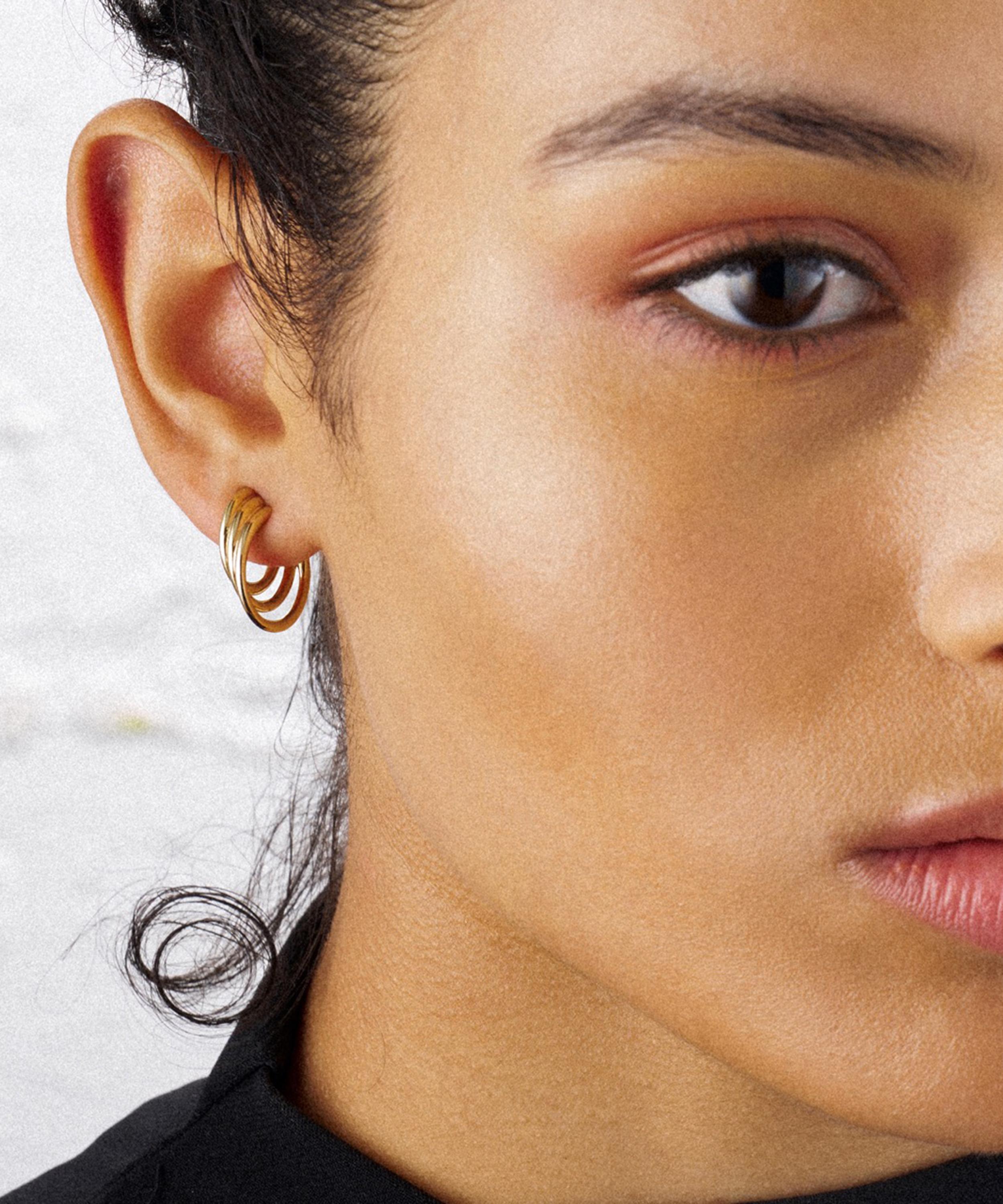 Shaun Leane - 18ct Gold Vermeil Bound Hoop Earrings image number 1