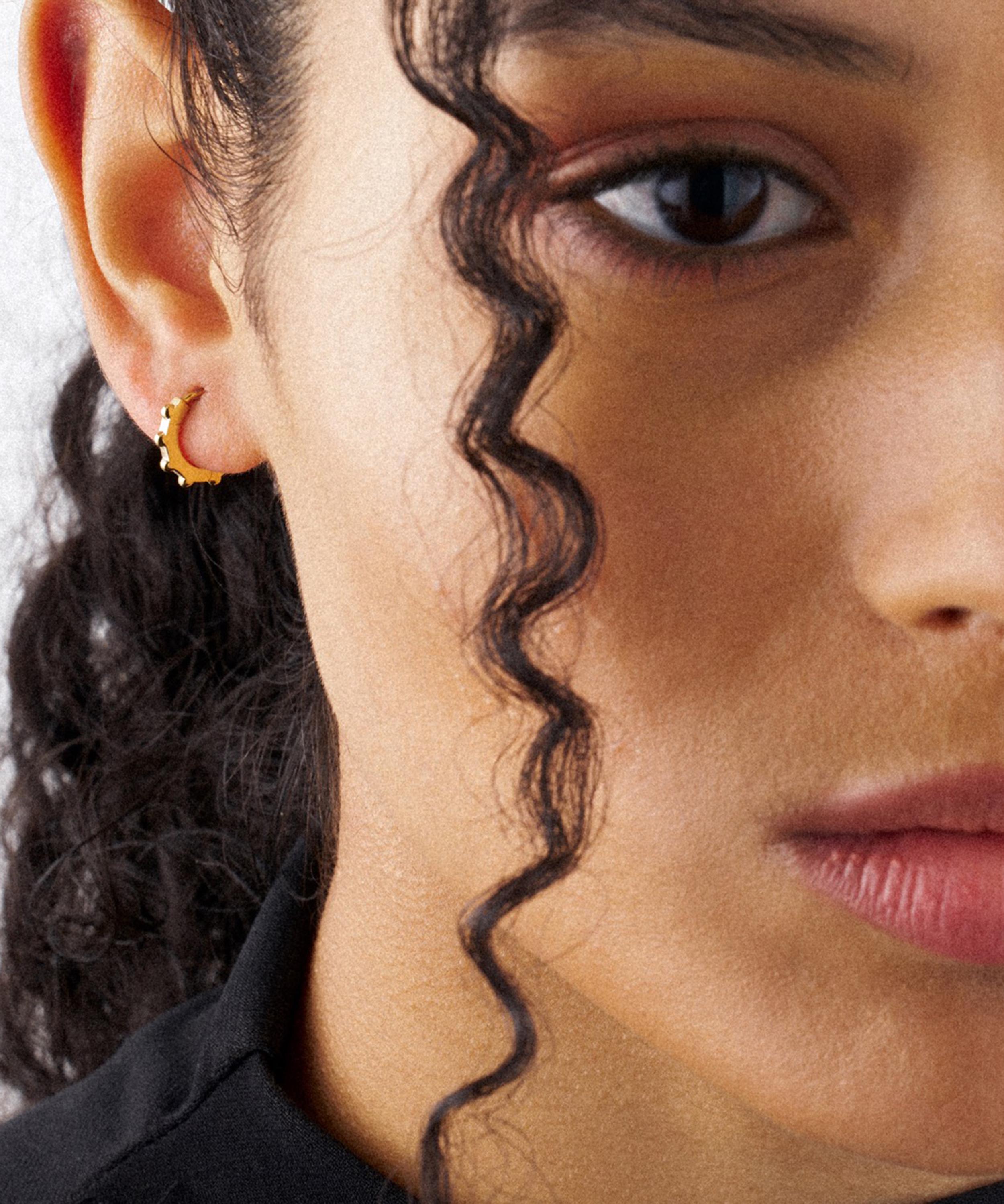 Shaun Leane - 18ct Gold Vermeil Spur Mini Hoop Earrings image number 1