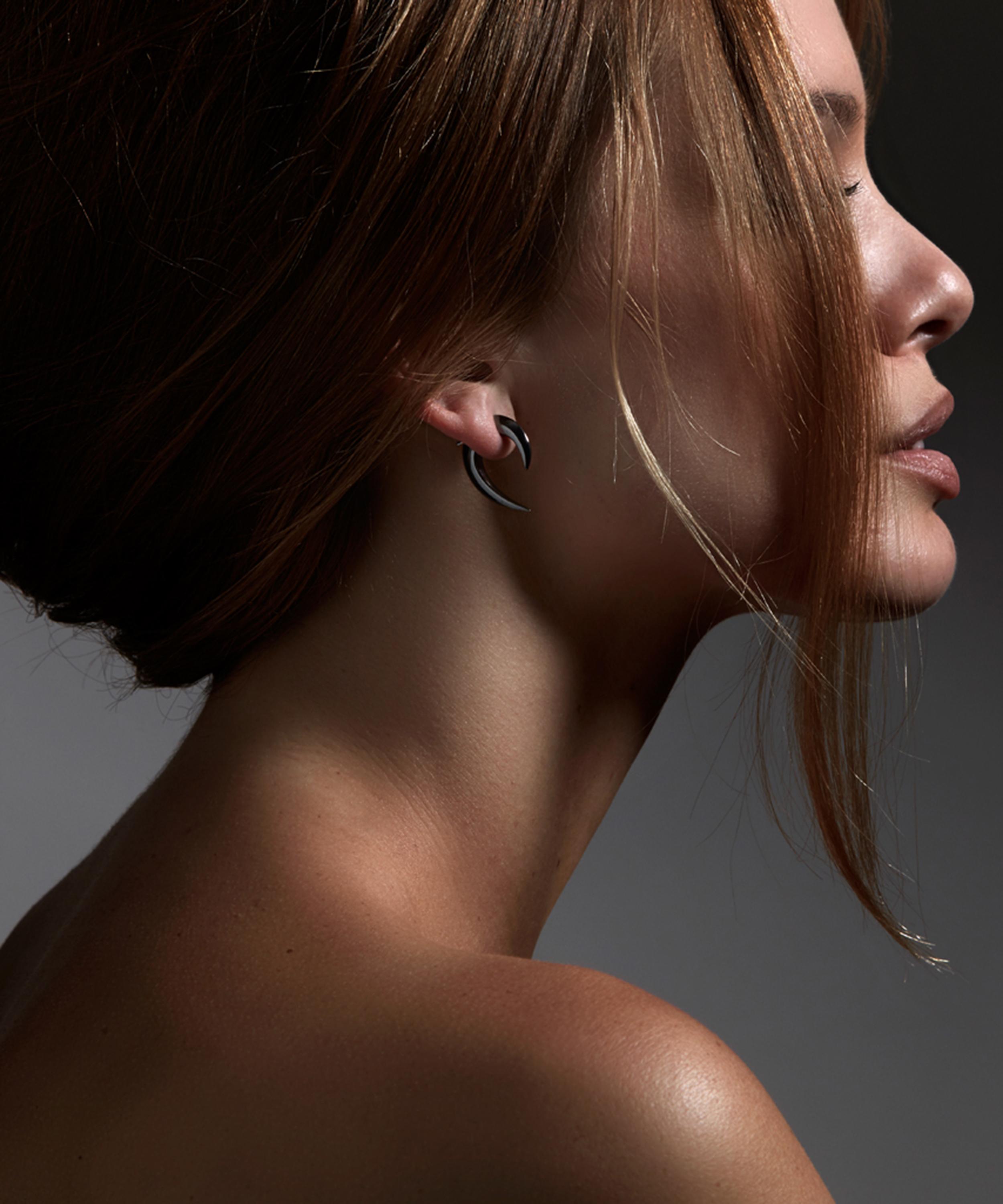 Shaun Leane - Sterling Silver Black Rhodium Talon Earrings image number 2