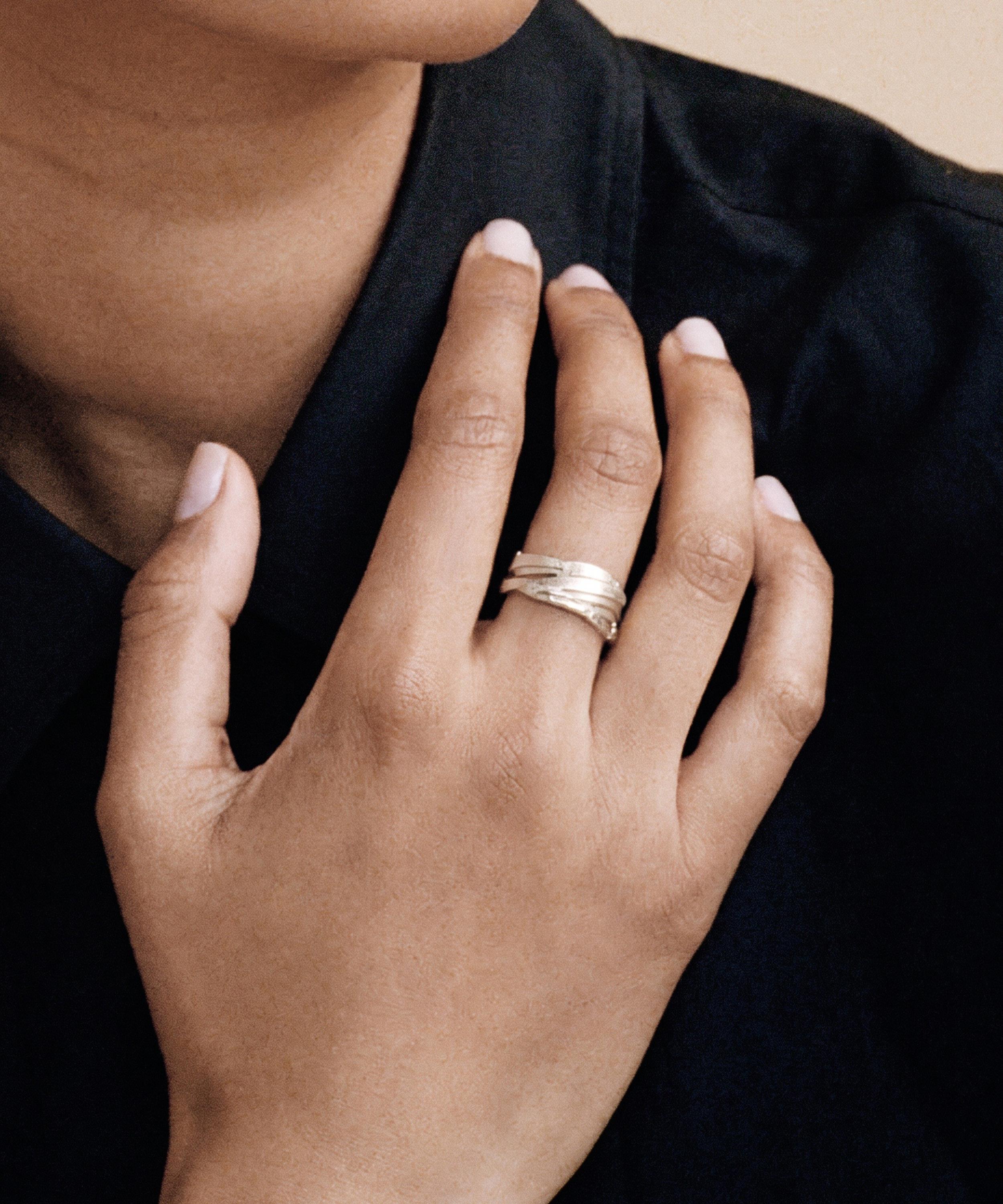 Wouters & Hendrix -  Silver Leaf Ring image number 1