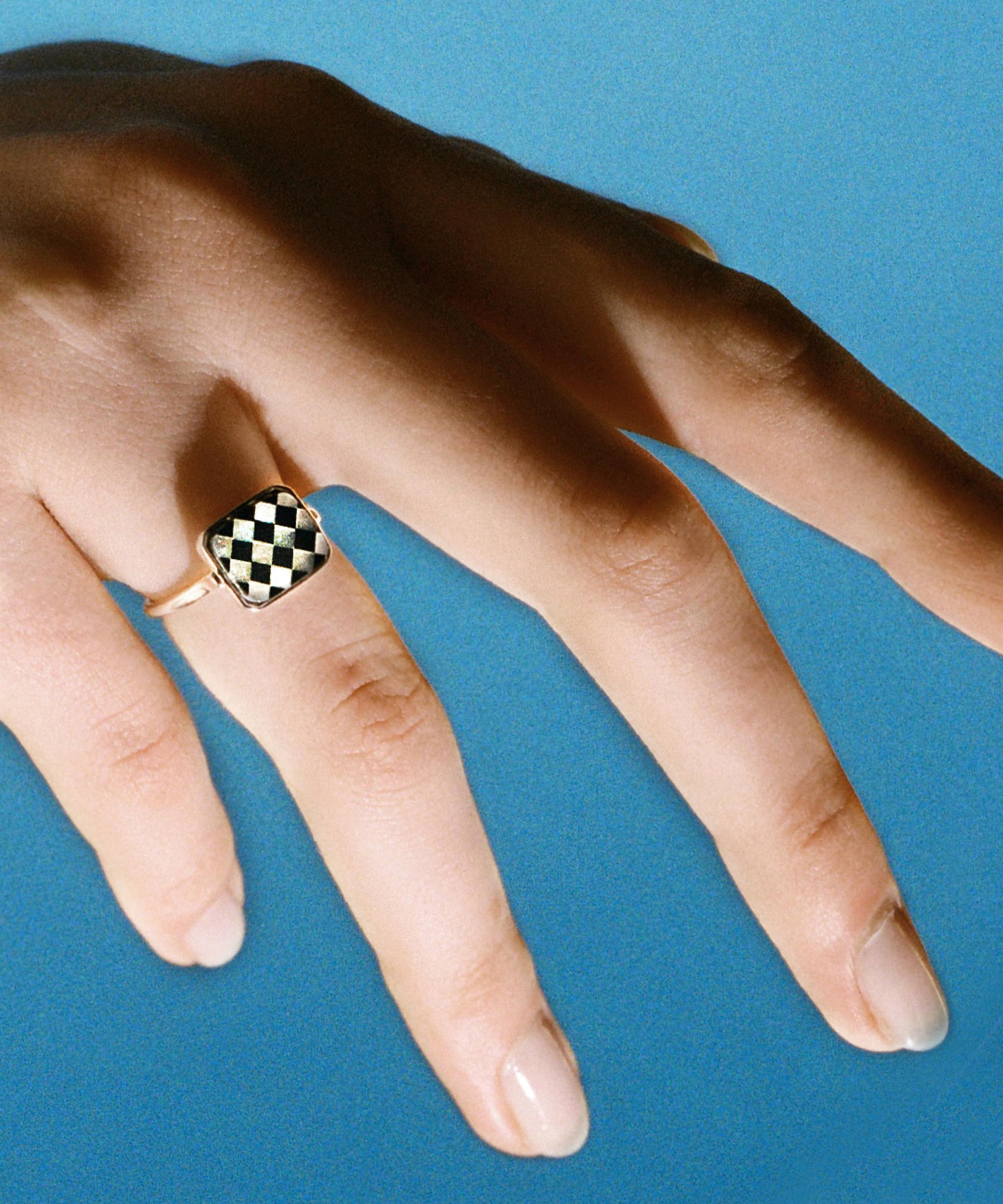 Wouters & Hendrix -  Silver Mosaic Onyx and Mother-of-Pearl Ring image number 2