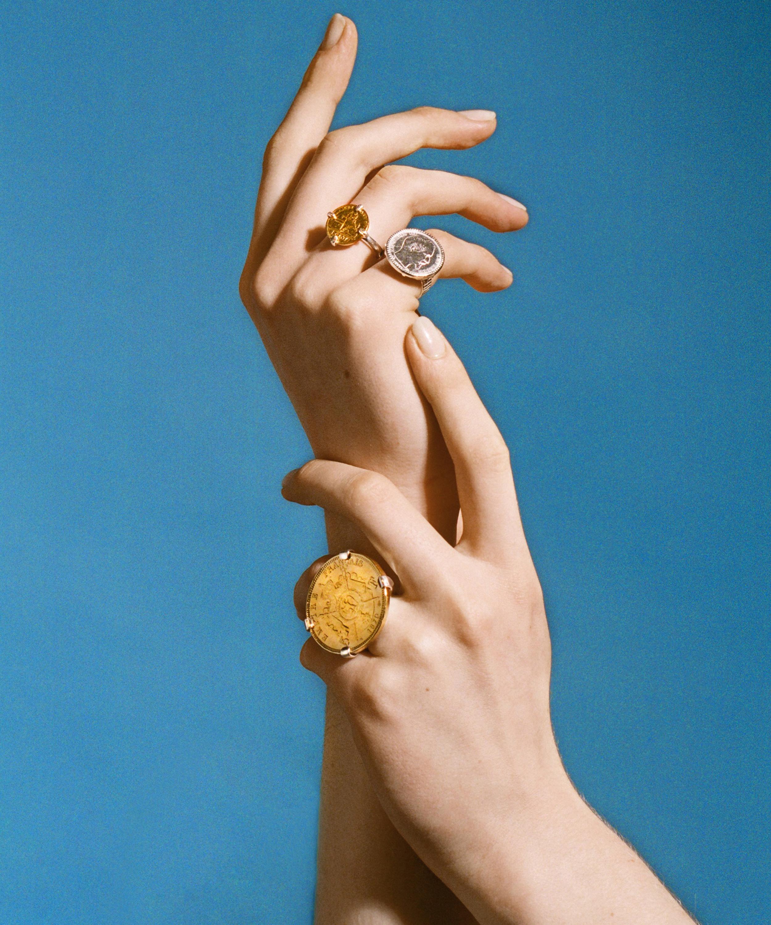 Wouters & Hendrix - Gold-Plated Silver Coin Ring image number 2