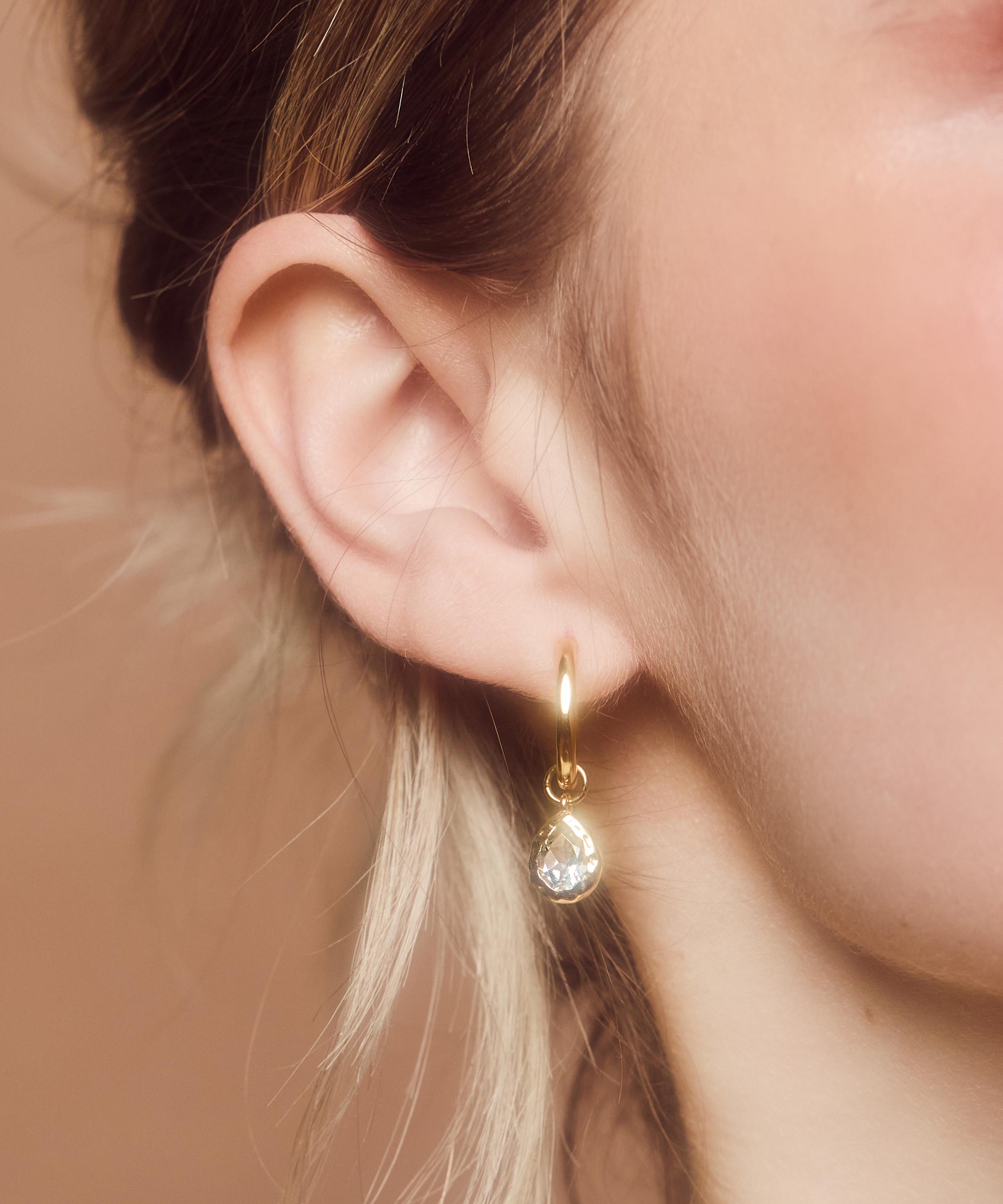 Carrie Elizabeth - 14ct Gold Molten Green Amethyst Drop Hoop Earrings image number 1