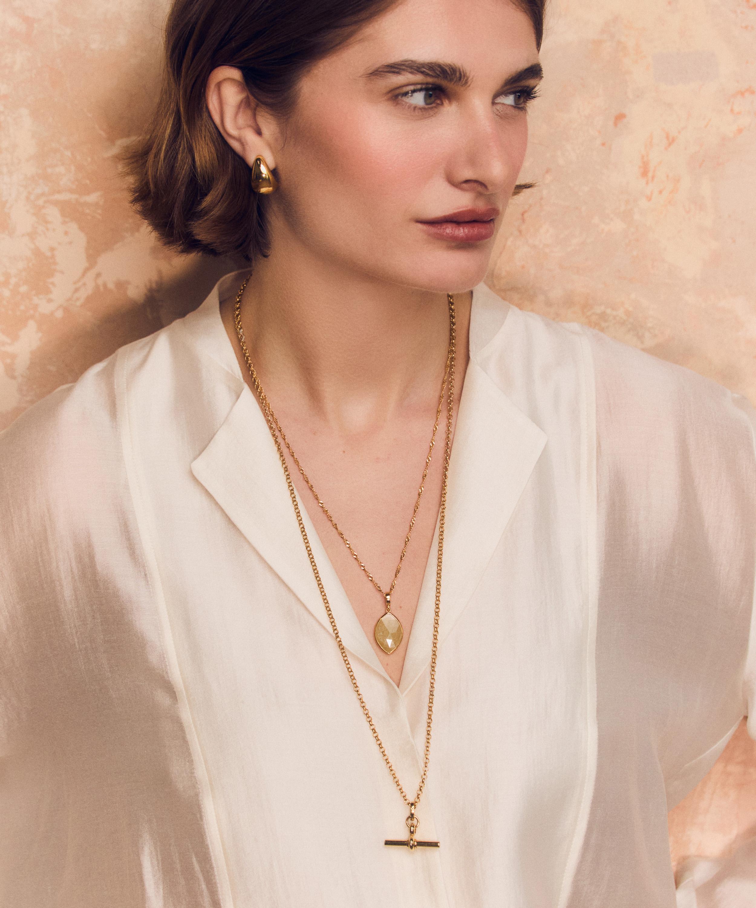Carrie Elizabeth - 14ct  Gold Yellow Sapphire Pendant image number 3