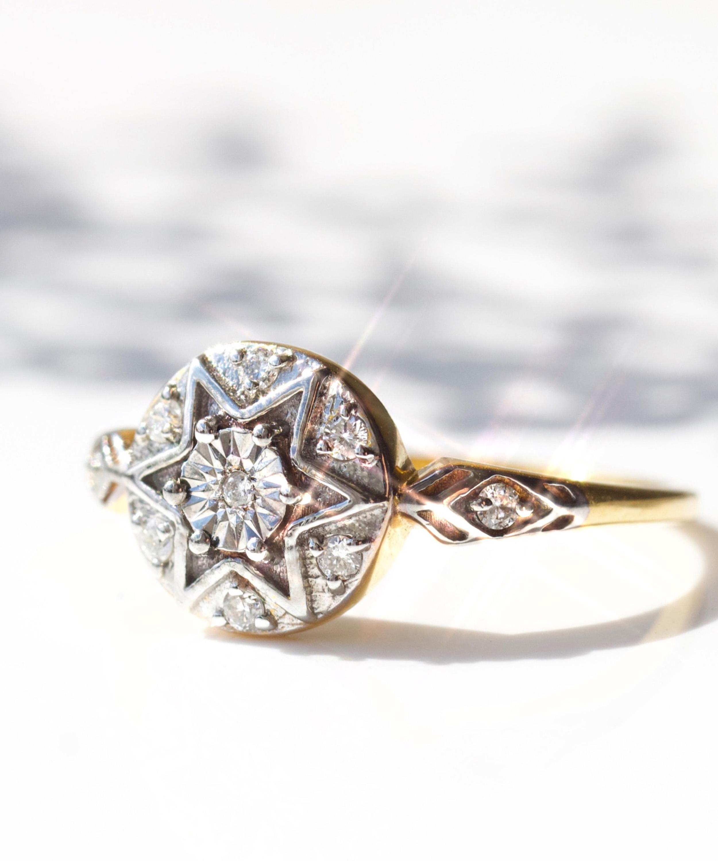 Carrie Elizabeth - 14ct Gold Vermeil Vintage Star Compass Ring image number 2