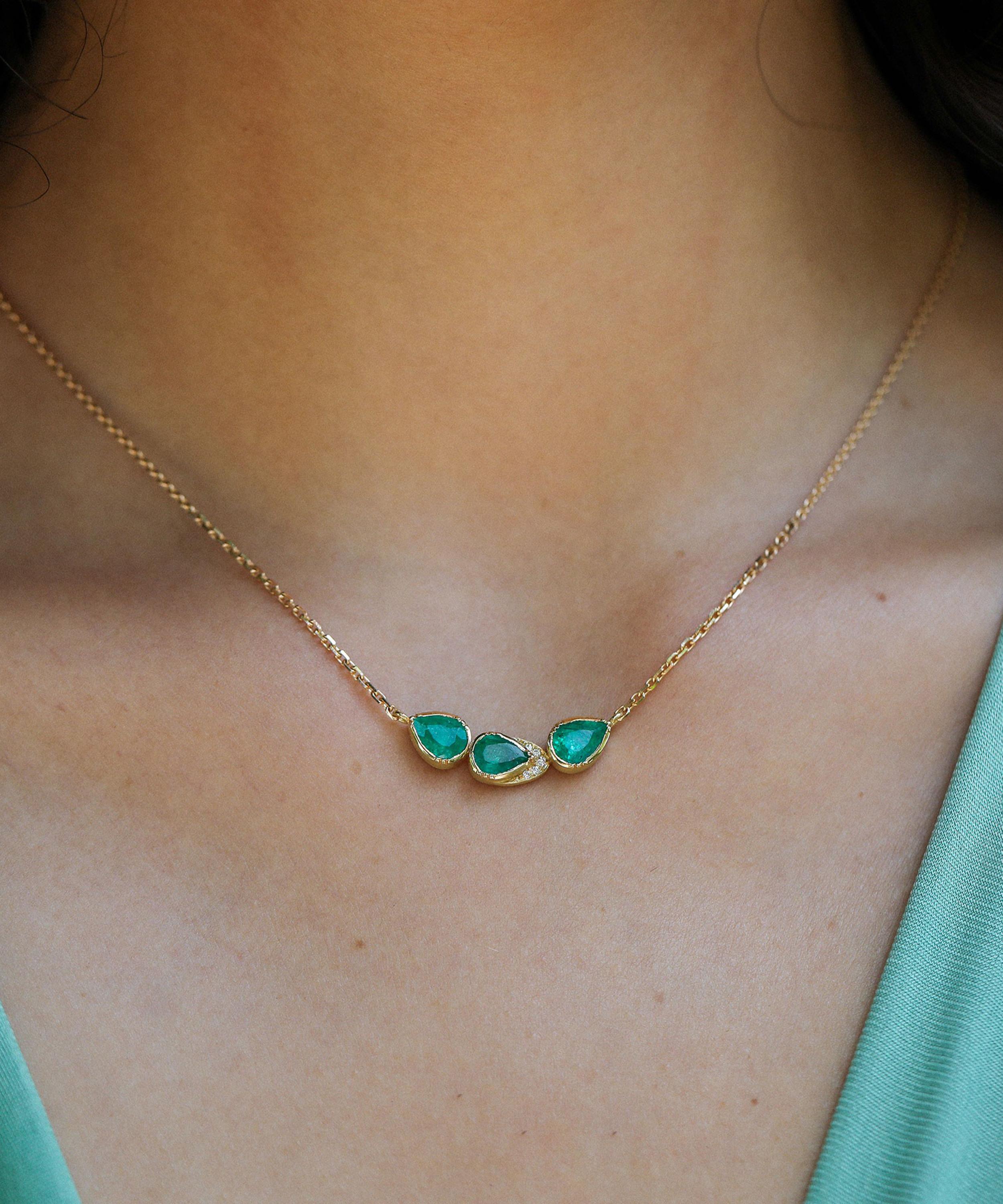 Brooke Gregson - 18ct Gold Triple Orbit Emerald Halo Pendant Necklace image number 1