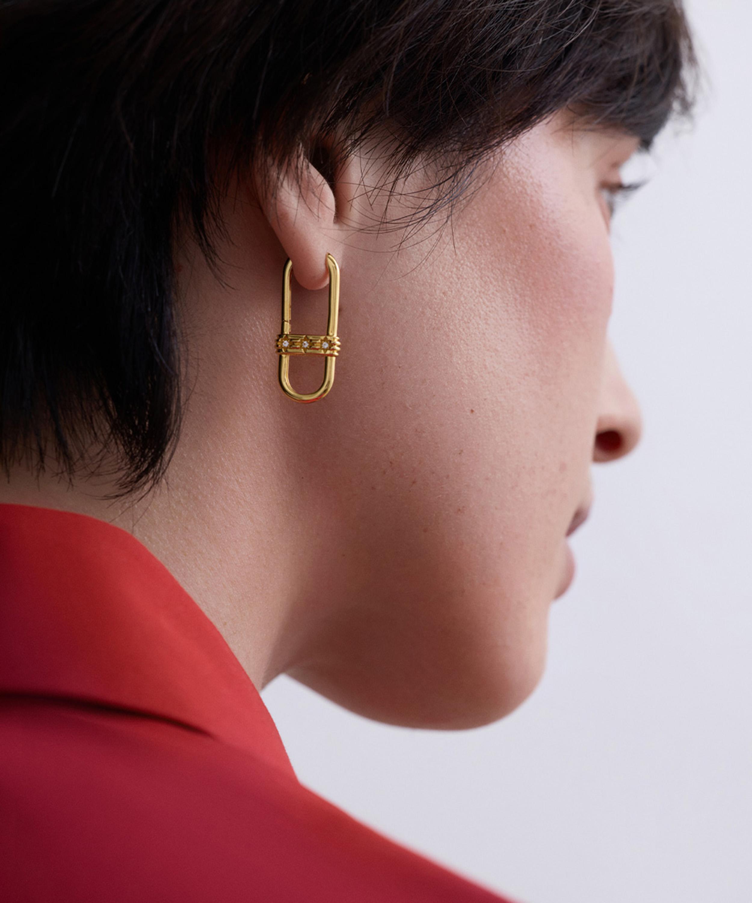 Astley Clarke - 18ct Gold-Plated Link Hoop Earrings x Laura Jackson image number 1