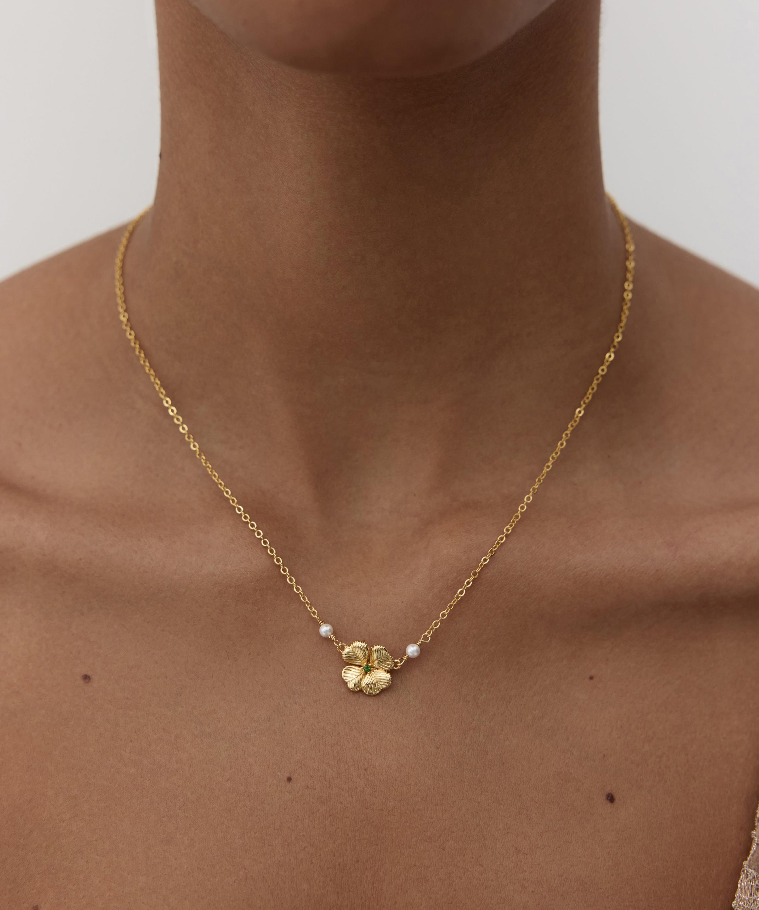 Les N&eacute;r&eacute;ides - Gold-Plated Clover and Crystal Pendant Necklace image number 1