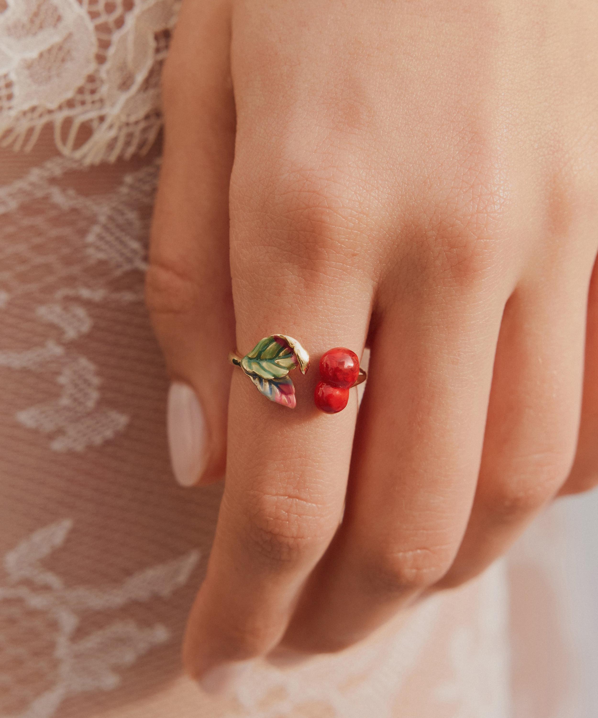 Les N&eacute;r&eacute;ides - Gold-Plated Cherries and Leaves Adjustable Ring image number 1