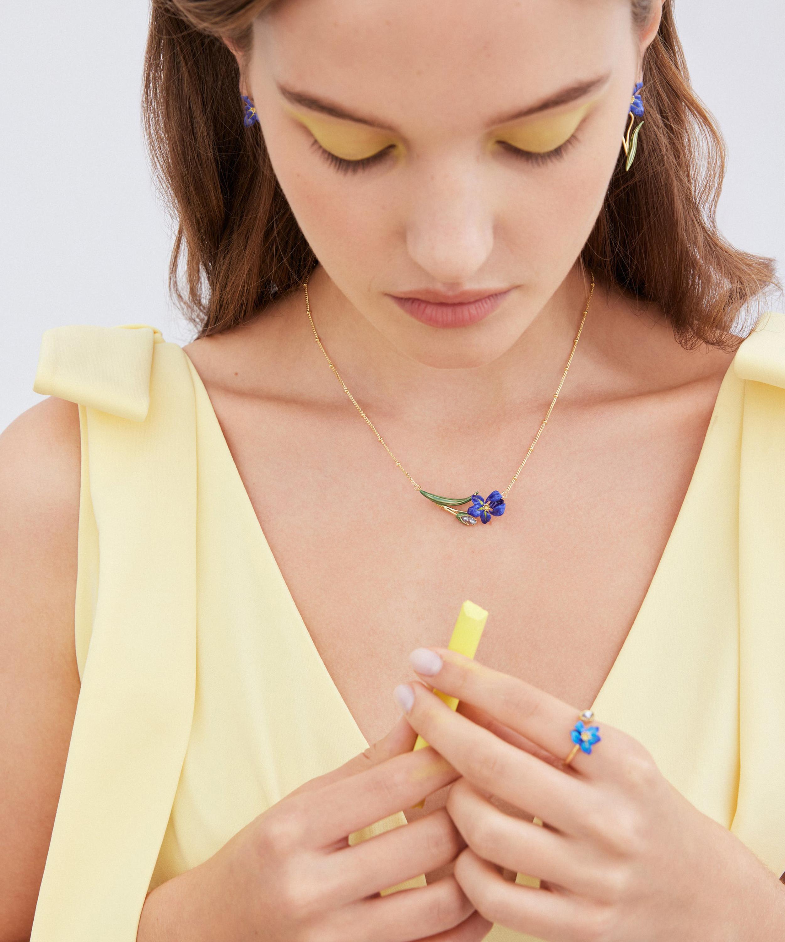 Les N&eacute;r&eacute;ides - Gold-Plated Siberian Iris Asymmetrical Stud Earrings image number 2