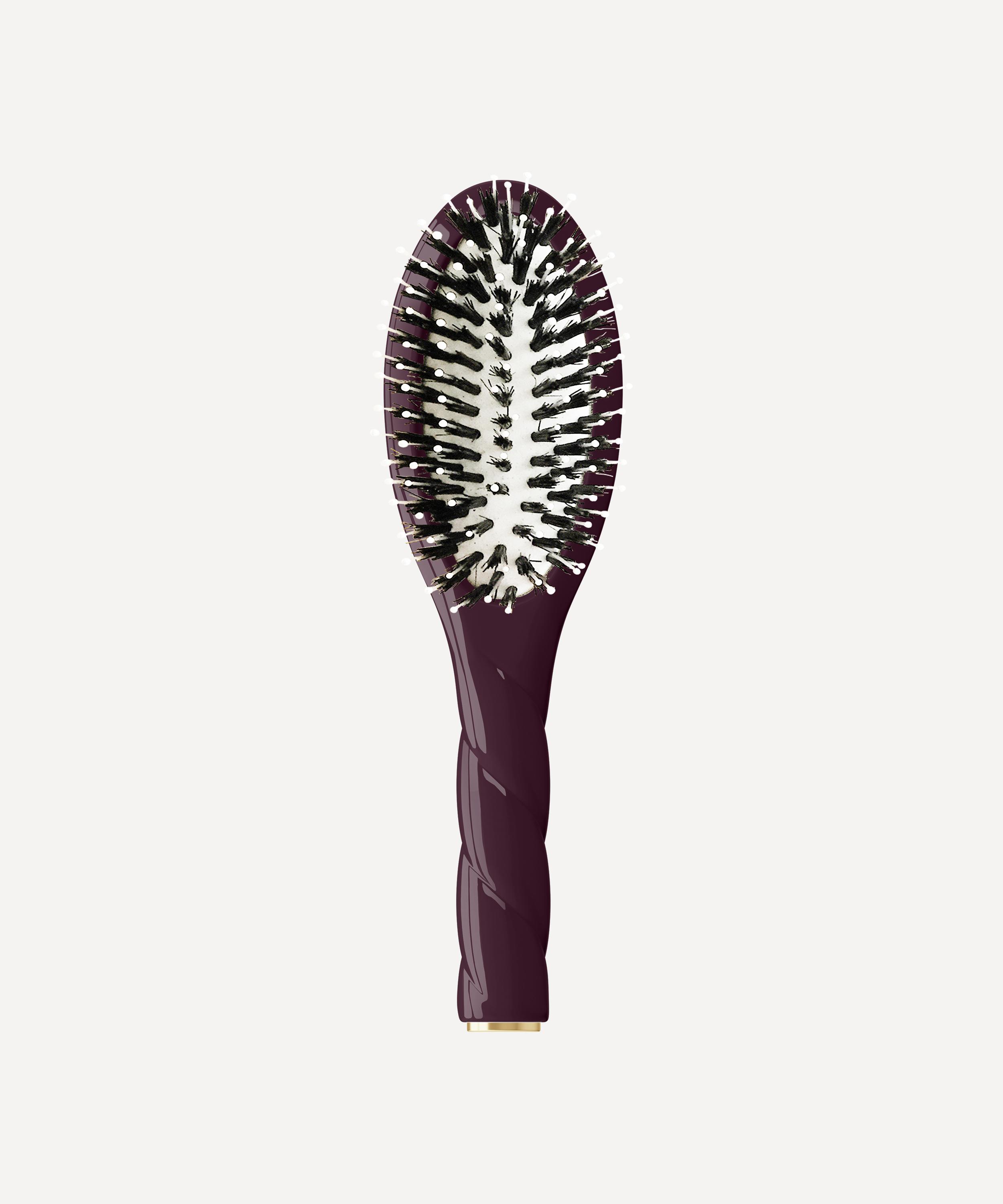 La Bonne Brosse - N.03 THE ESSENTIAL SOFT Petite Brush image number 0