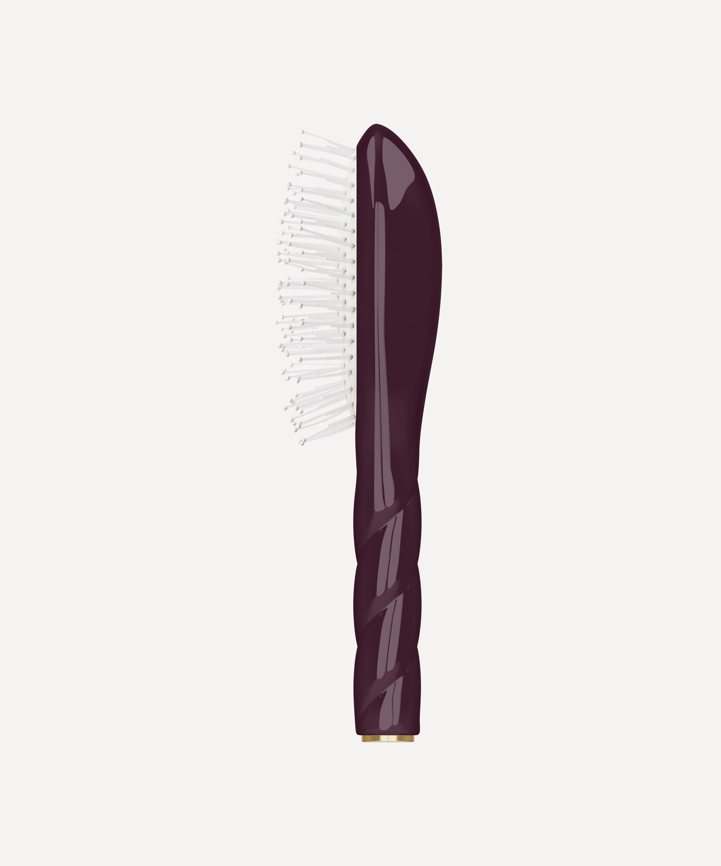 La Bonne Brosse - N.04 THE MIRACLE Detangling Scalp Petite Hairbrush image number 1