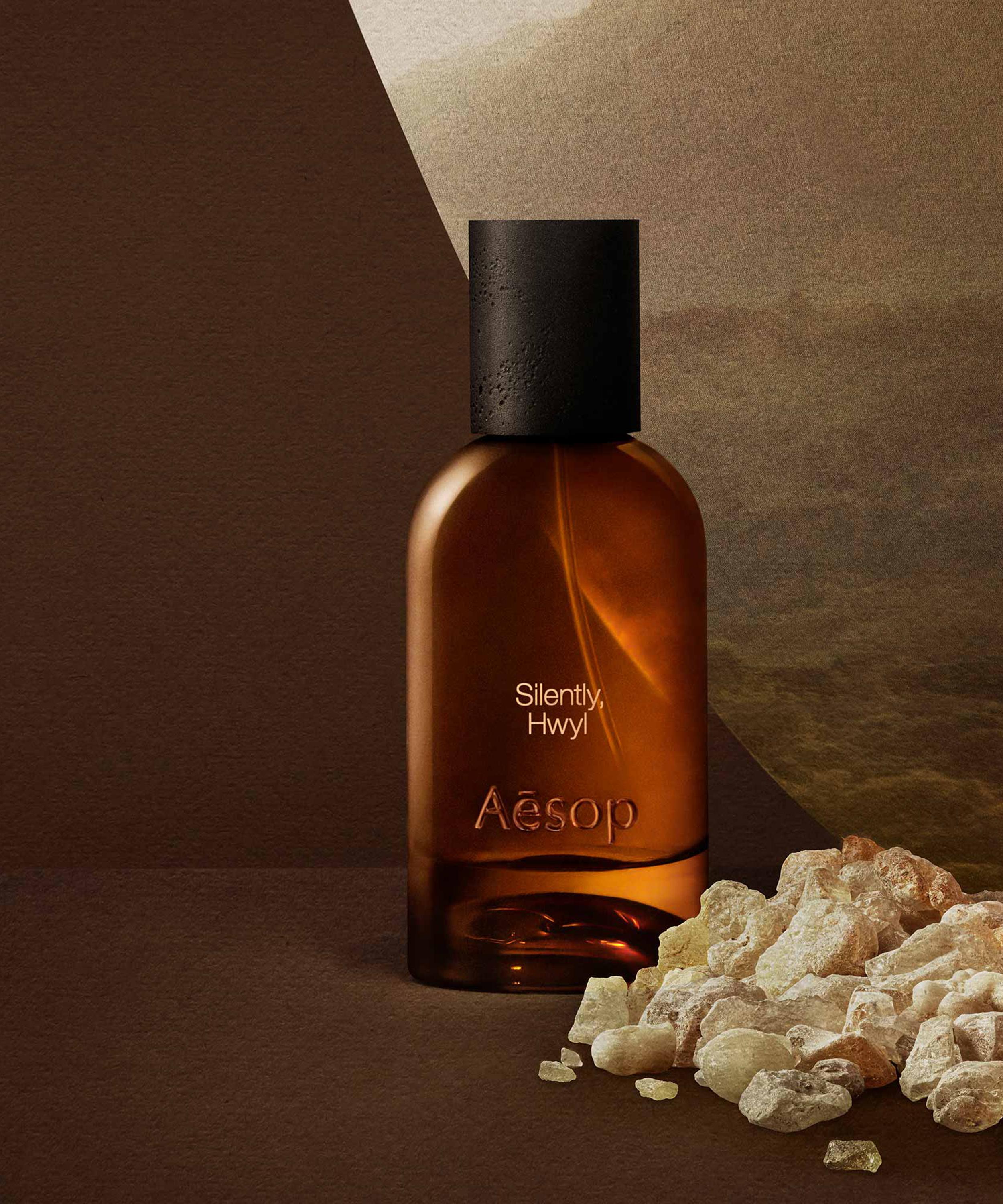 Aesop - Silently Hwyl Eau de Parfum 50ml image number 2