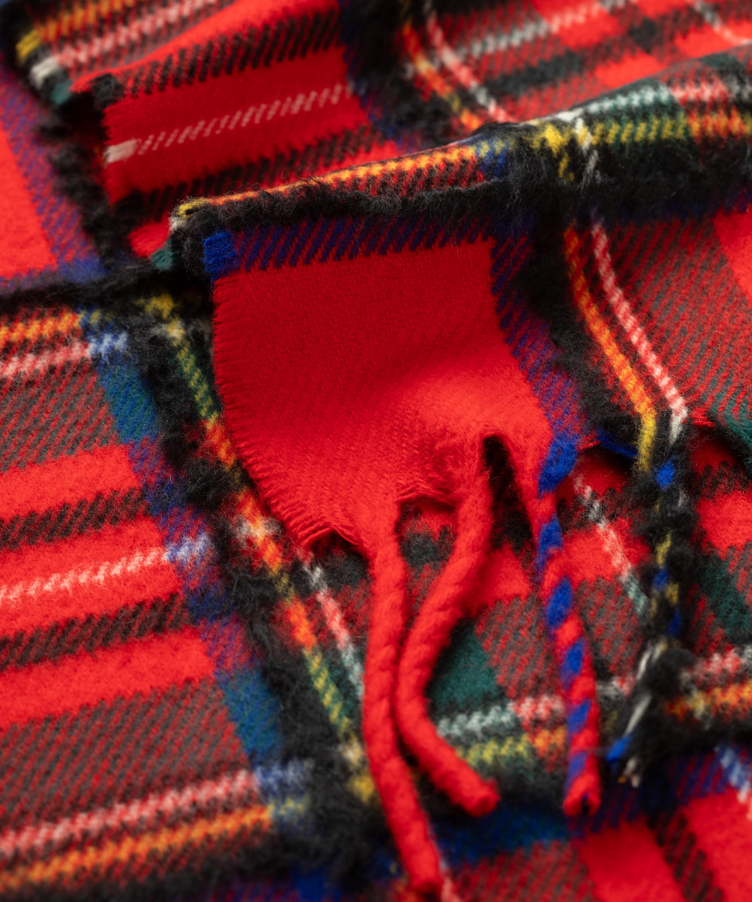 Johnstons of Elgin - Mull Wool-Blend Scarf image number 2