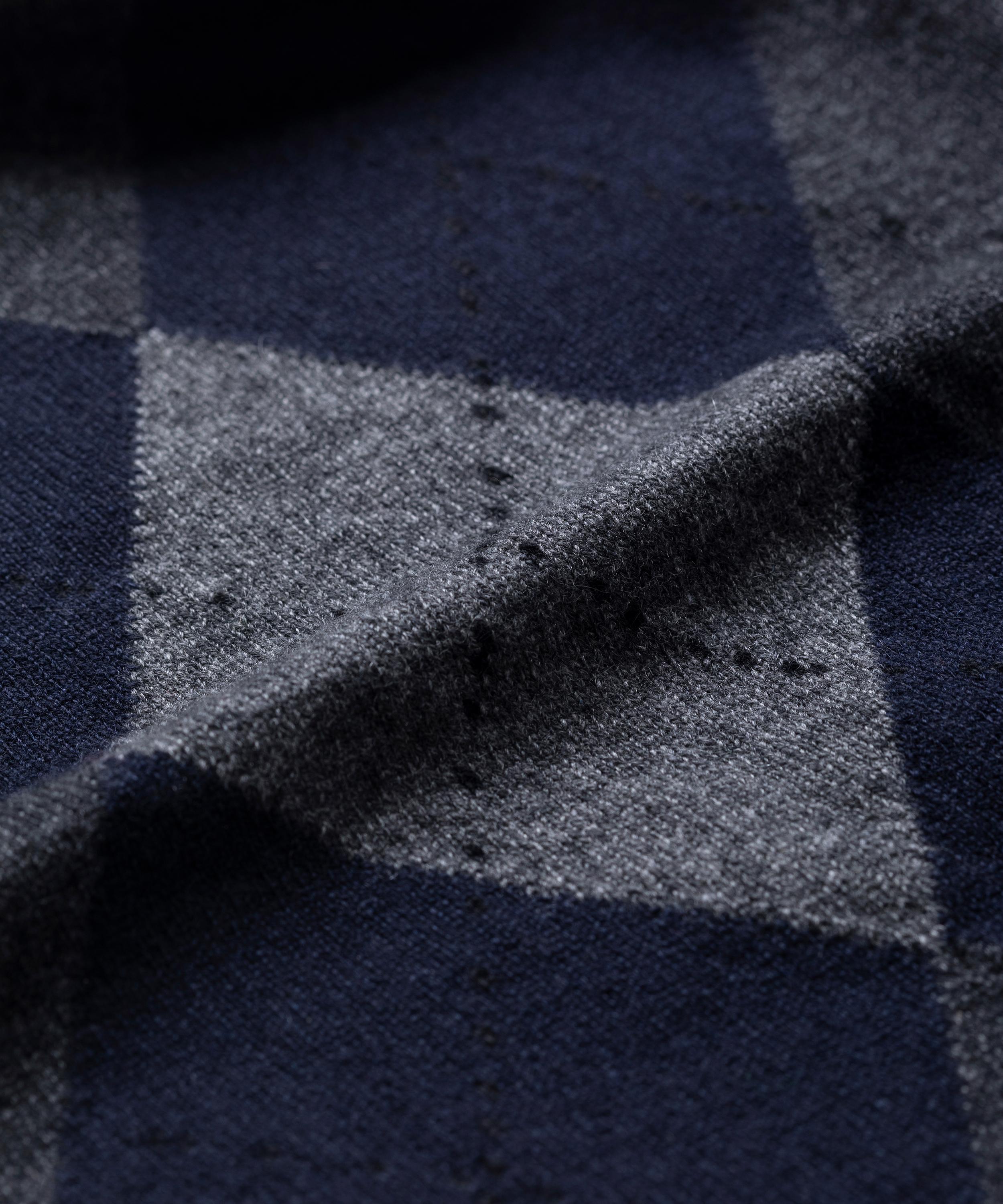 Johnstons of Elgin - Clan Dark Navy Argyle Cashmere Bandana image number 1