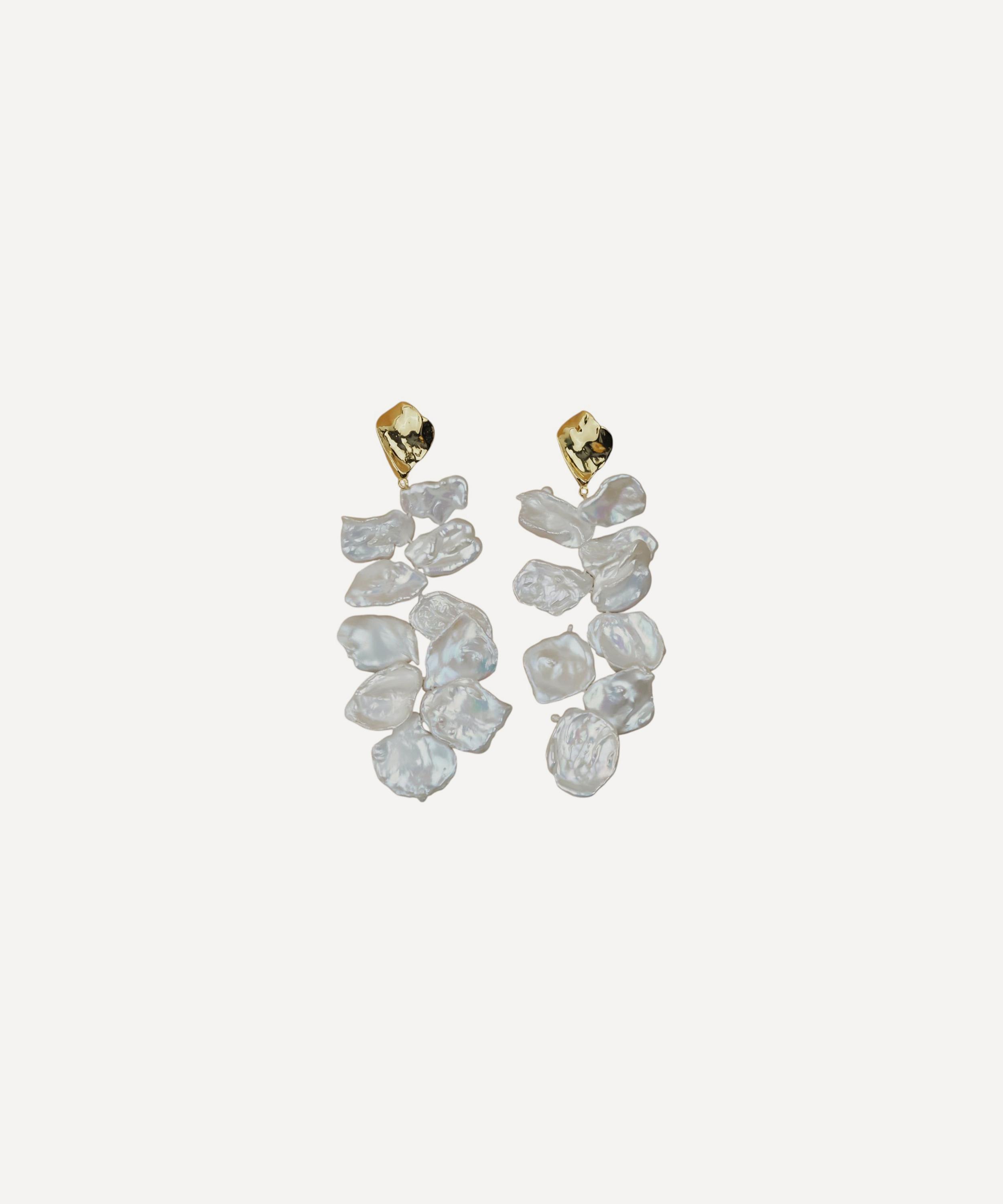 Pacharee - 18ct Gold-Plated Silver Petite Petals Pearl Earrings image number 0