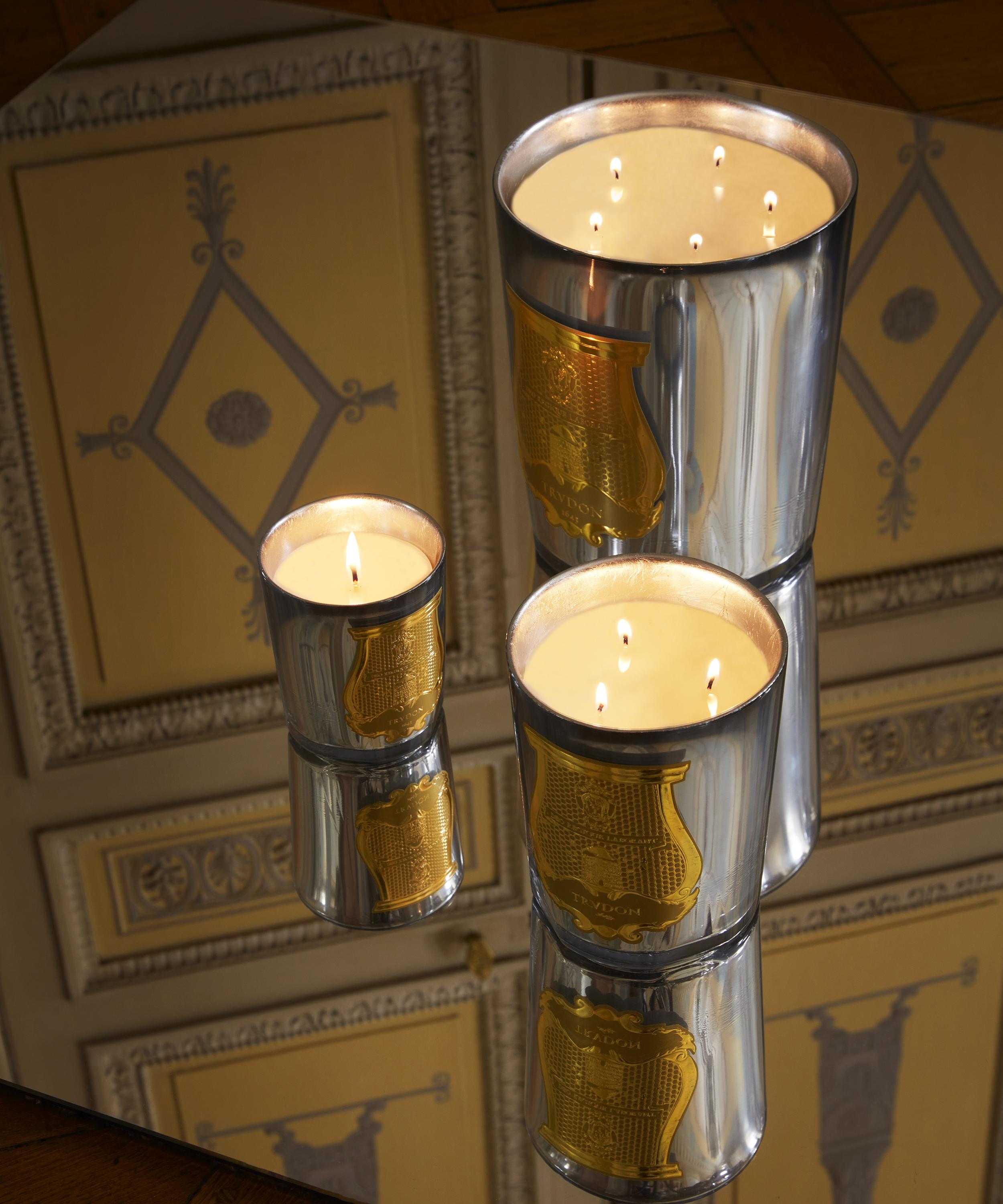 Trudon - The Intermezzo Cabinet des Miroirs Scented Candle 800g image number 2
