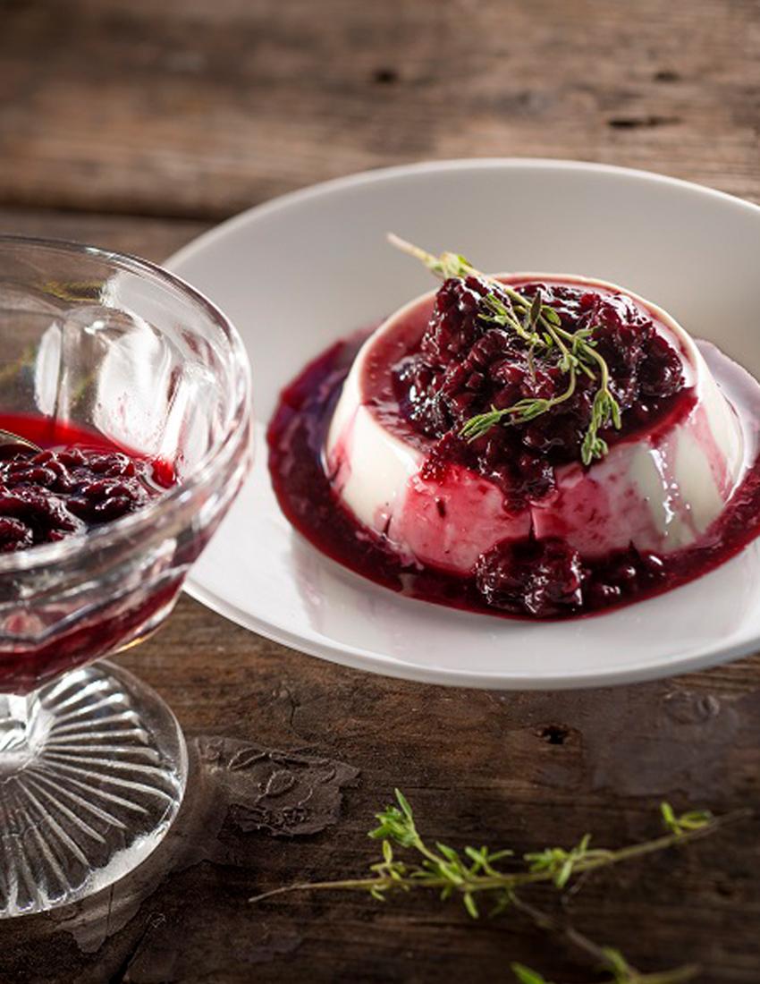 Panna Cotta with Blackberry, Thyme and Sloe Gin Compote