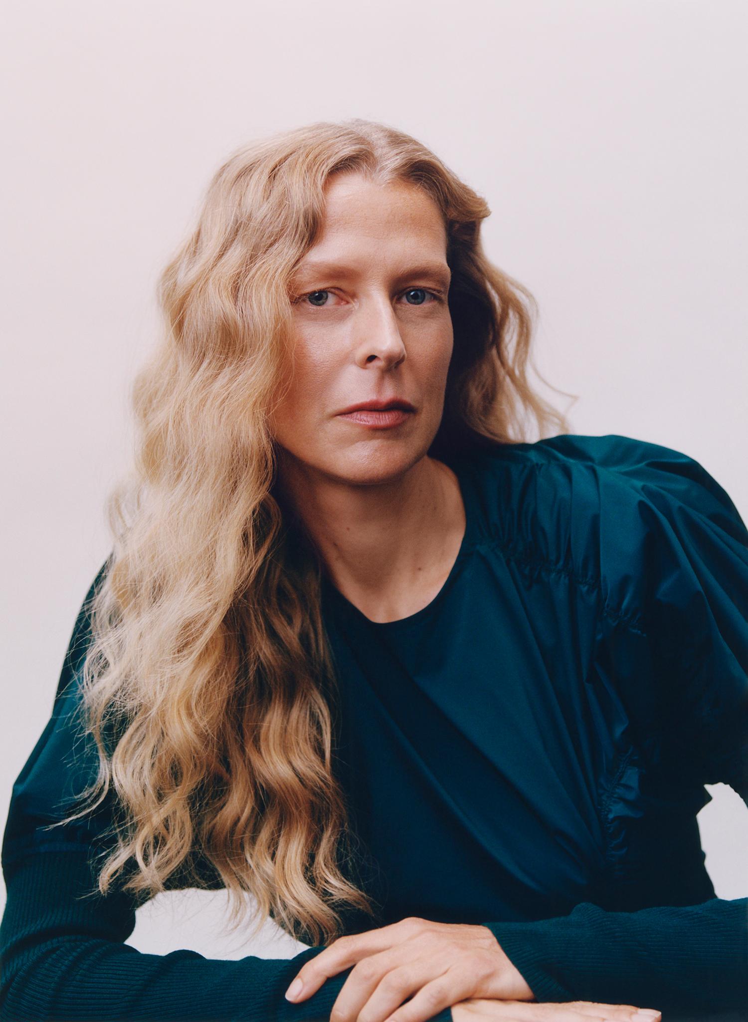 Model with long wavy hair