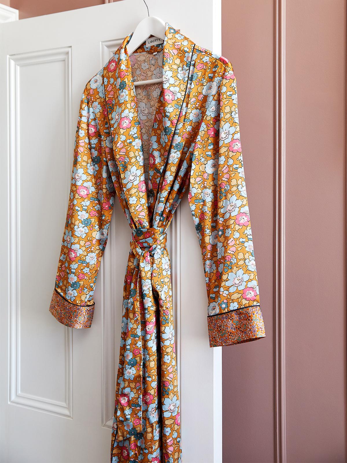 Elegant Floral Print House Robe, Wide Sleeve Lounge Robe With Large  Flowers, Comfortable & Casual Robes, Women's Sleepwear