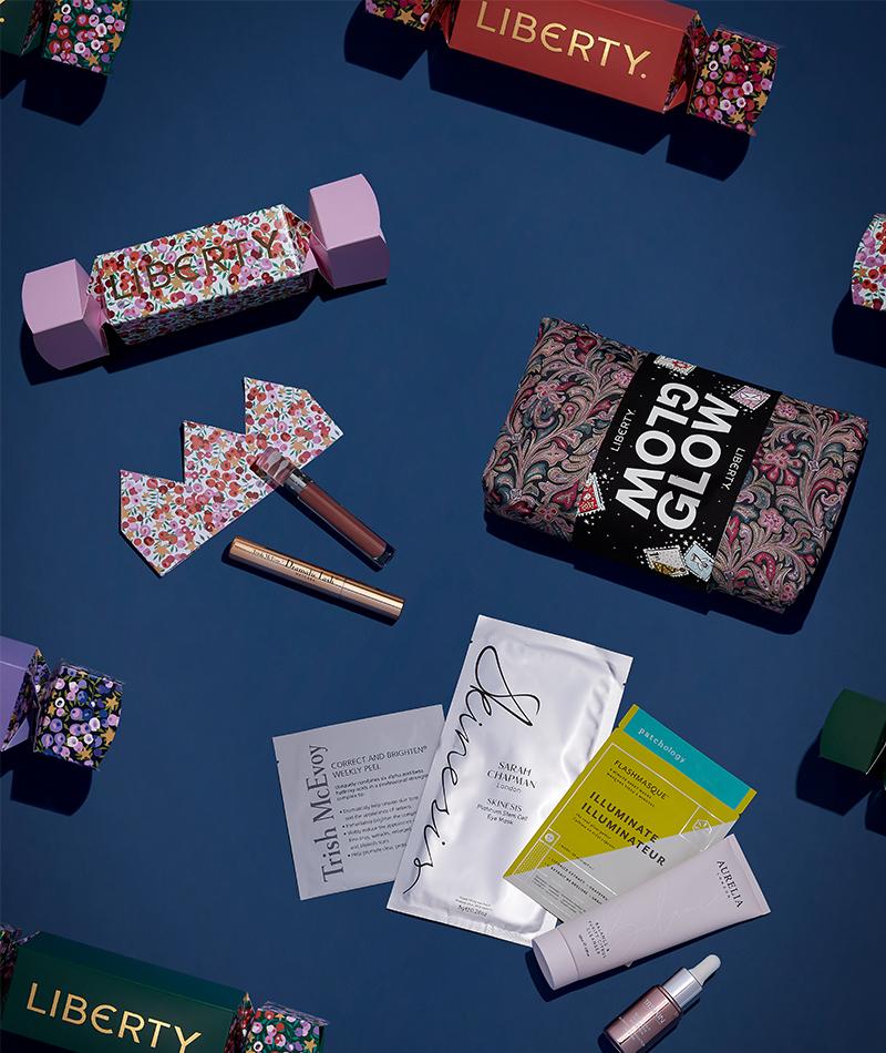 Beauty Kits & Crackers