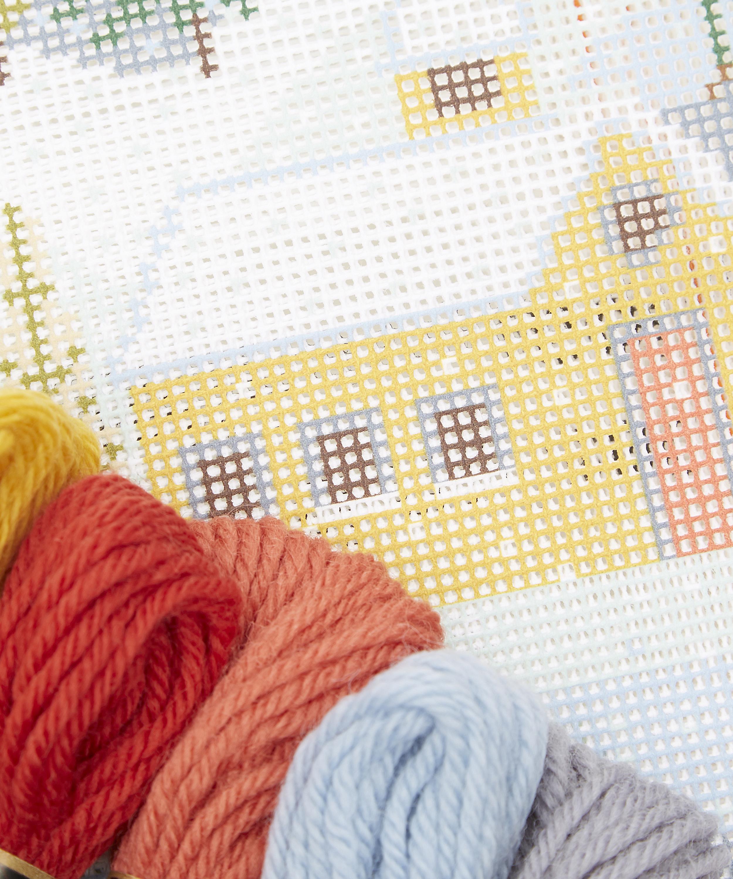 Primavera - Shaker Stocking Tapestry Kit image number 2