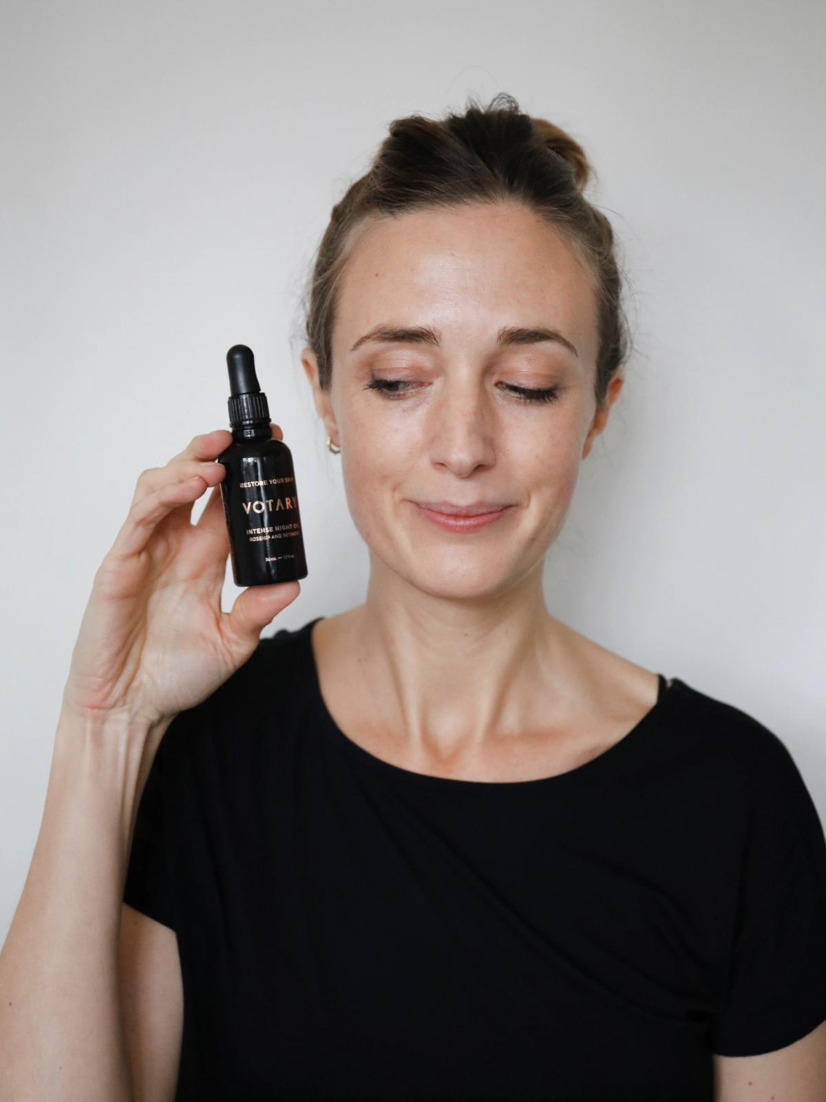 Votary co-founder Arabella Preston teaches how to do facial massage for better sleep