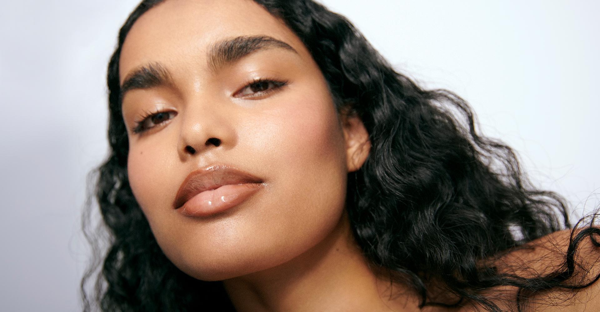 This Glowy Cheek Hack Gives The Dreamiest Lit-From-Within Look