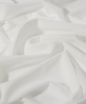 Liberty Fabrics - White Plain Tana Lawn™ Cotton image number 3