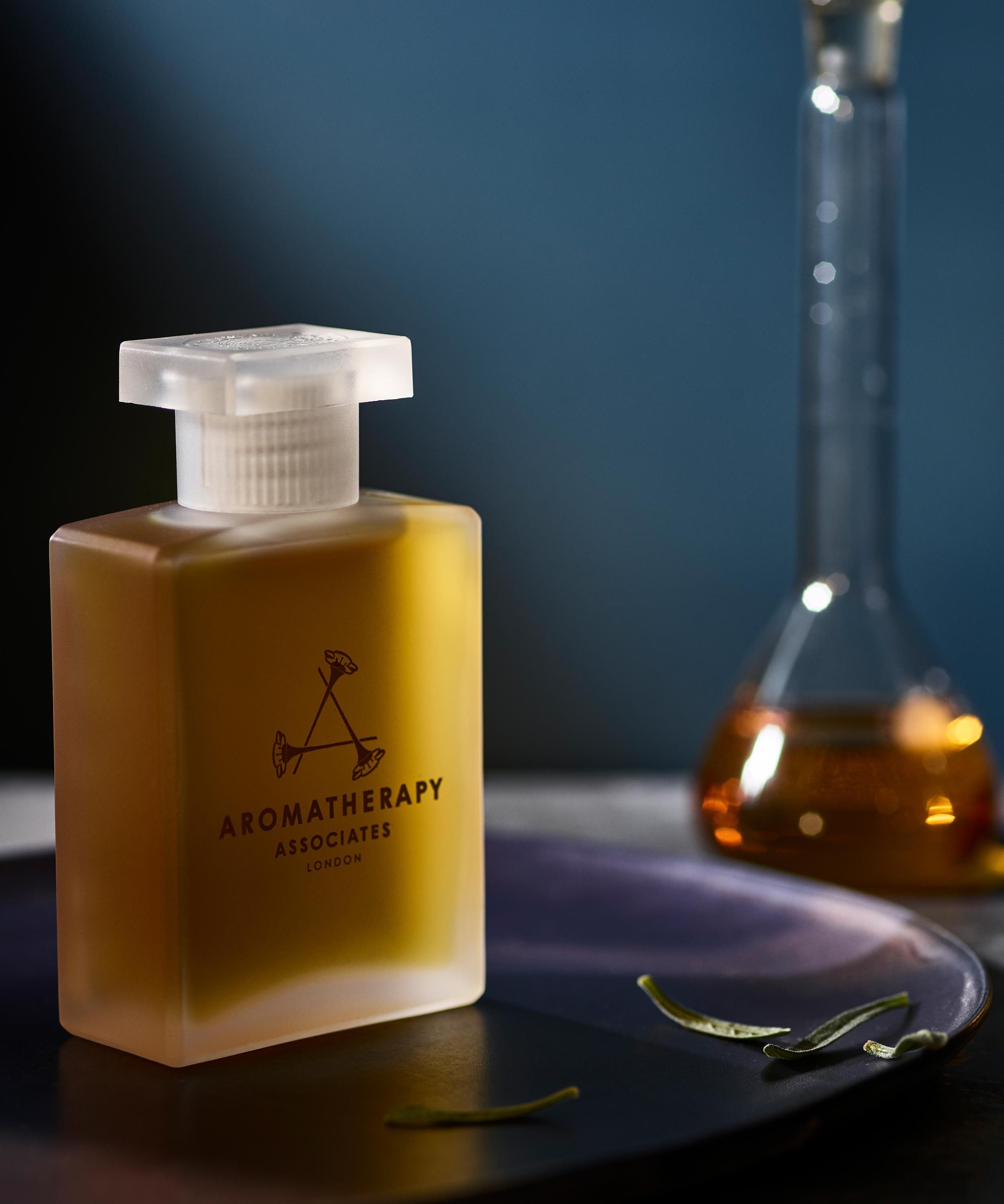 Aromatherapy Associates - Deep Relax Bath and Shower Oil 55ml image number 1